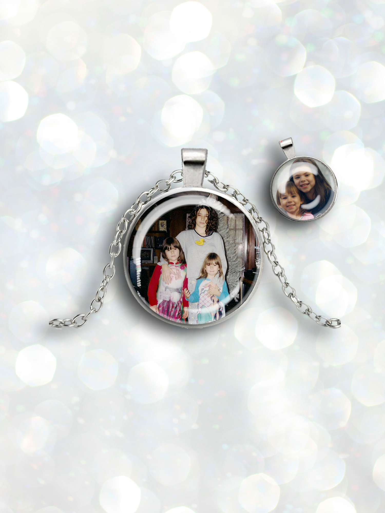 DOUBLE SIDED GLASS PHOTO NECKLACE