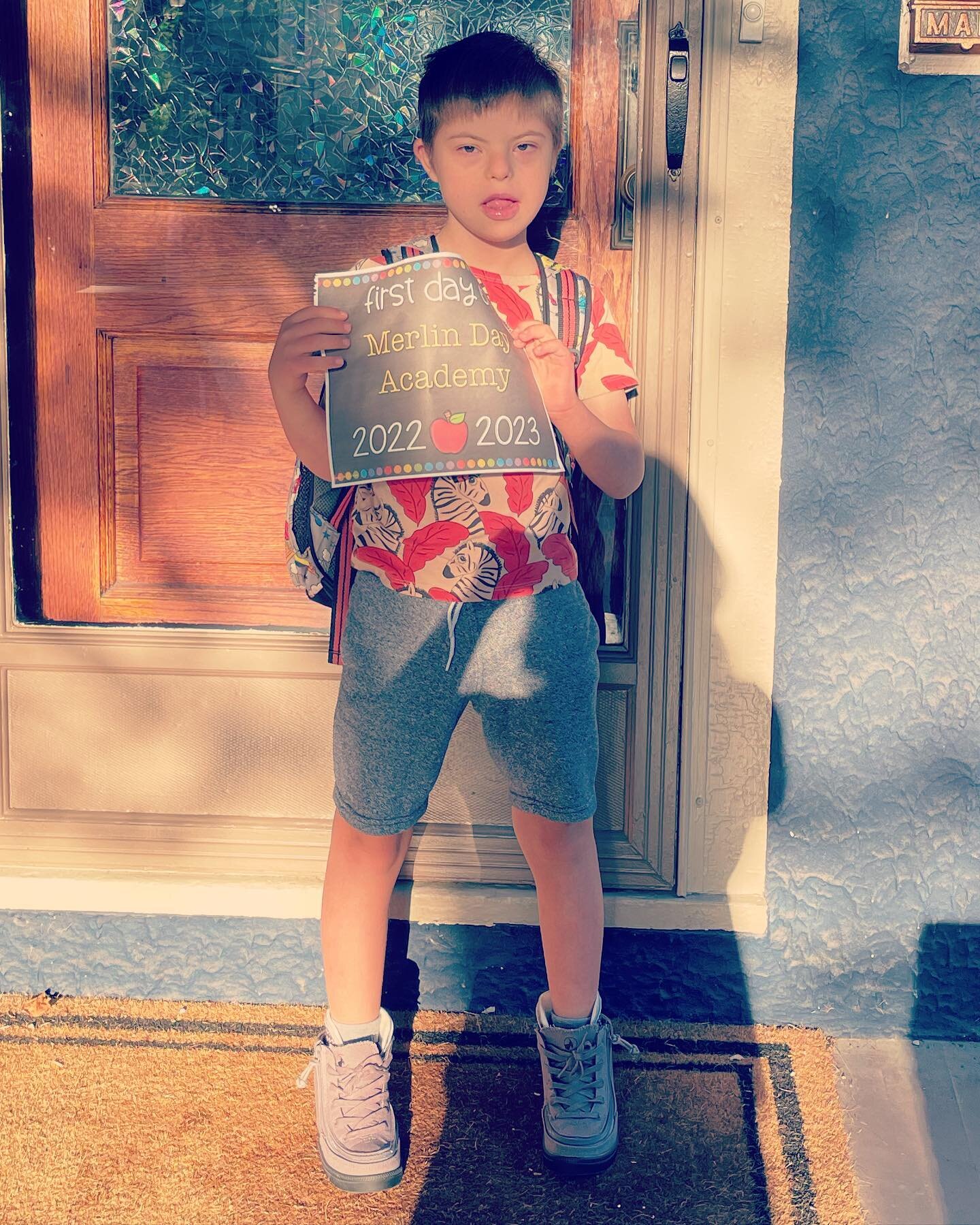 Ellis&rsquo; turn! First day of a new year at Merlin Day Academy! ❤️🍎📚

As uninterested in holding that silly paper sign as ever! 😂