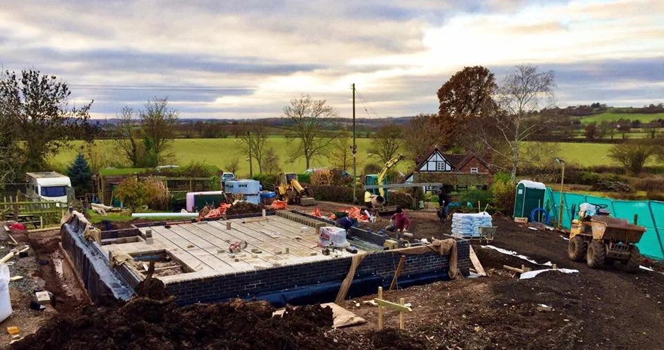 bespoke-build-exhall3.jpg