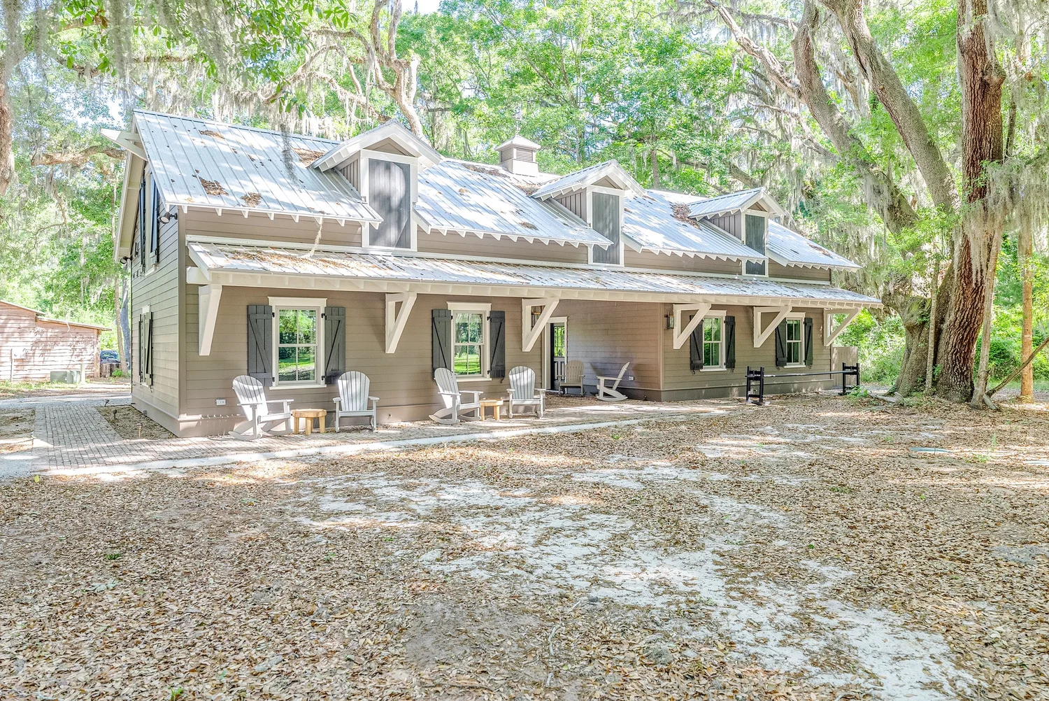 Vacation Rental Dogtrot Cottage Emma’s Driftwood Farm Darien, GA