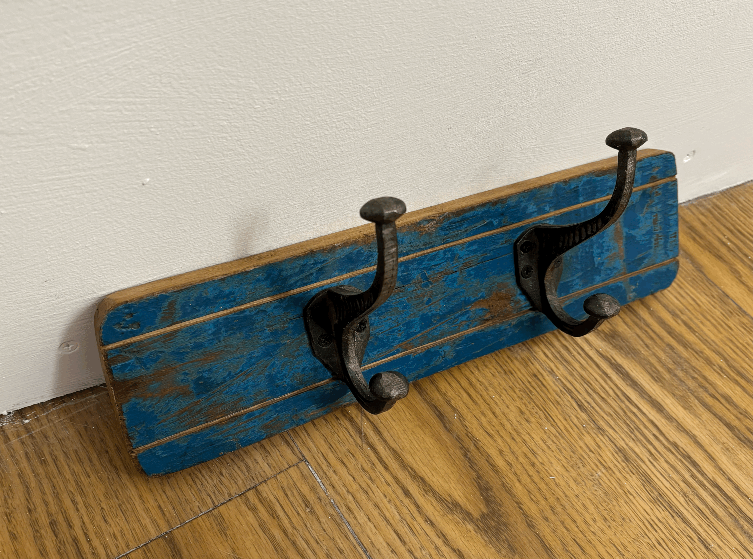 Vintage Indian 2 Hook Hanger