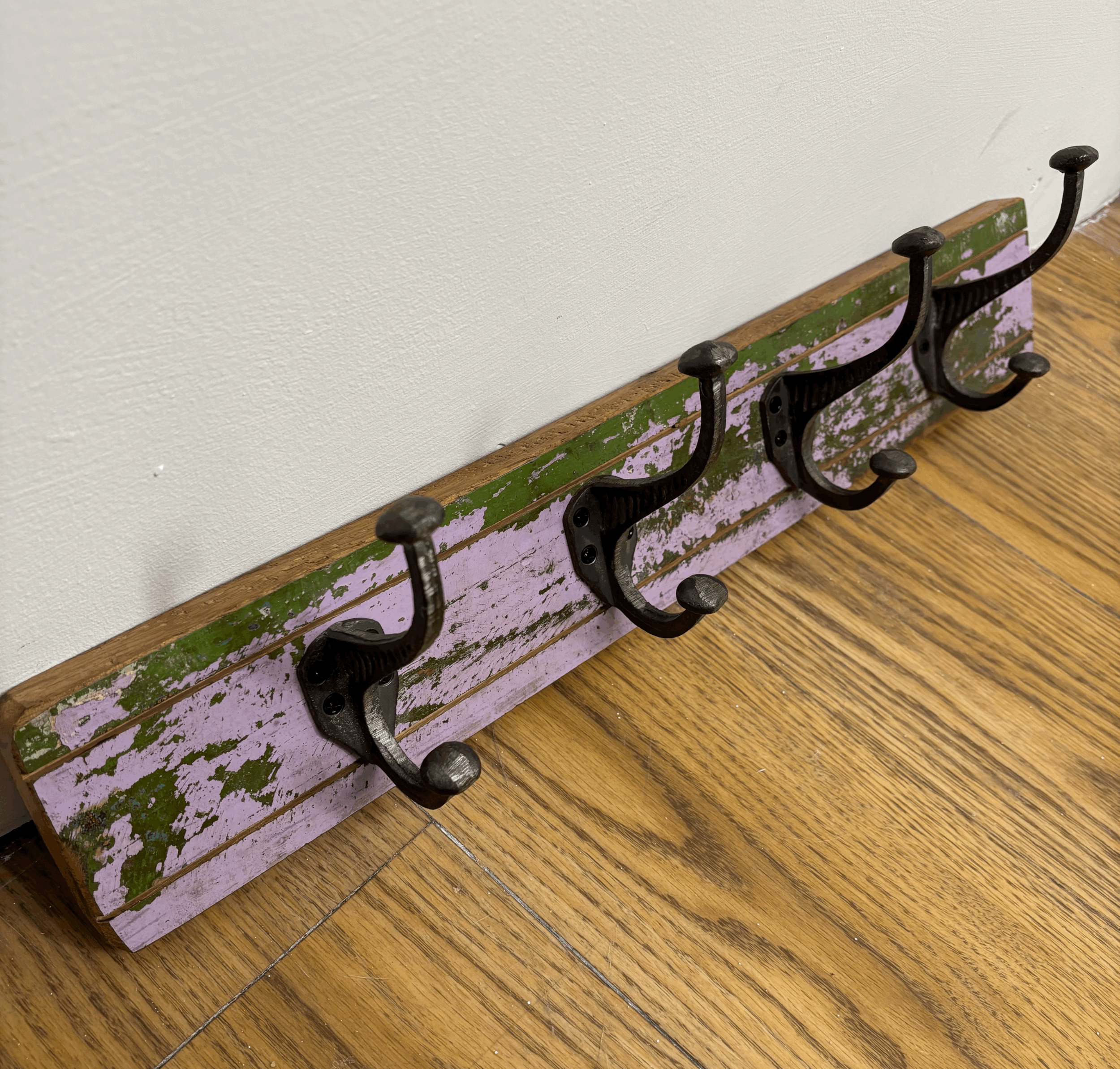 Vintage Indian 4 Hook Hanger