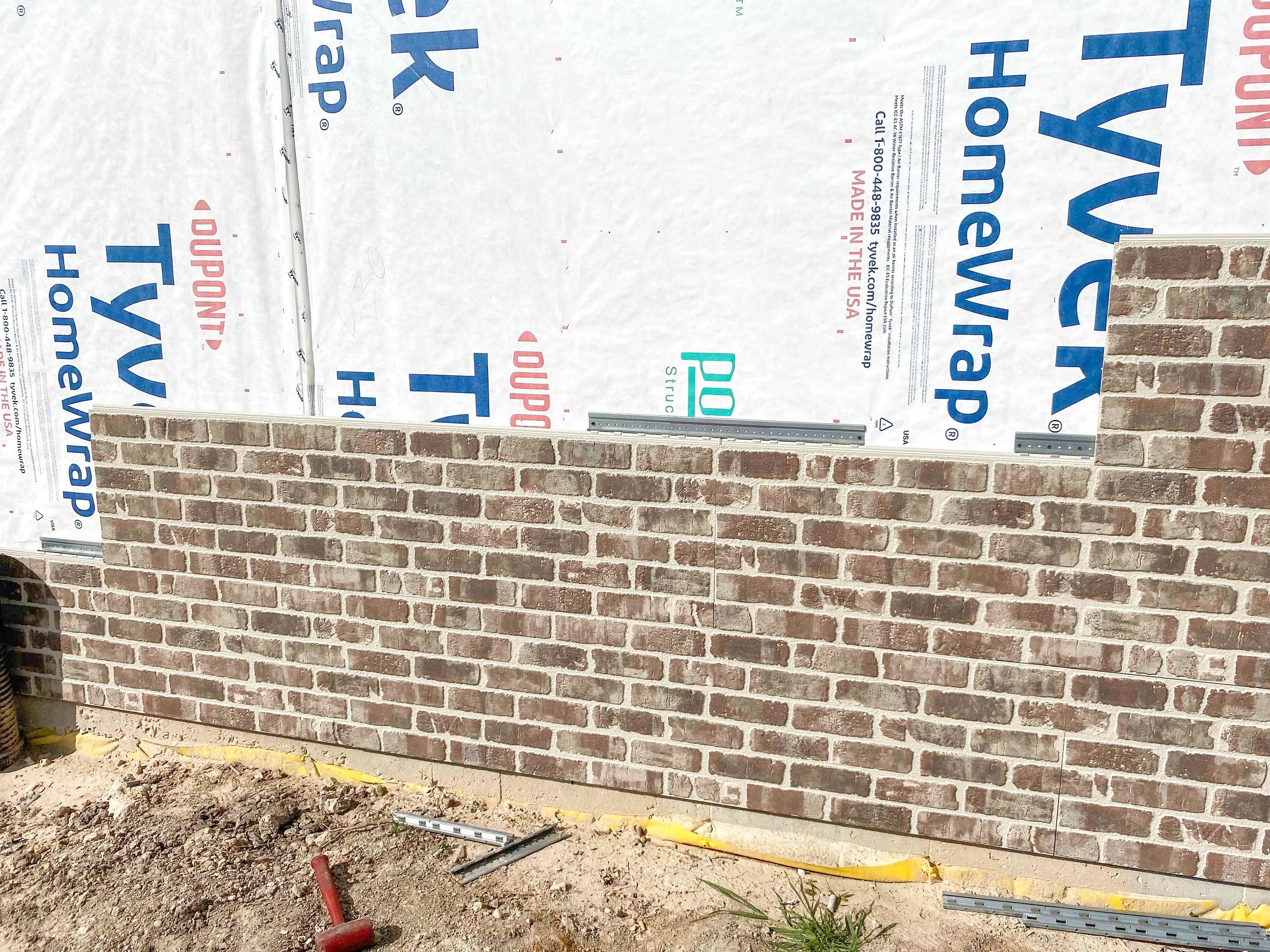 Exterior Finishings on 7-Eleven