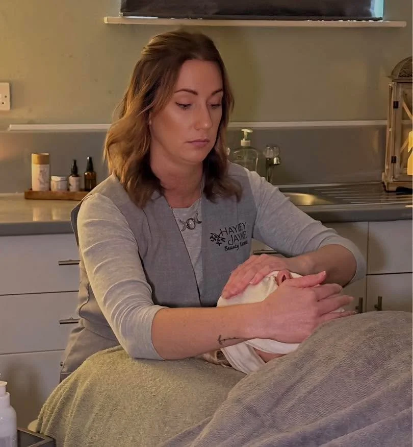 Start your January reset the right say,
Set the intention at the beginning of the year to follow it through to the end, making that time for yourself just as you do for everybody else is essential in having a balanced life ✨
But also why wouldn&rsquo