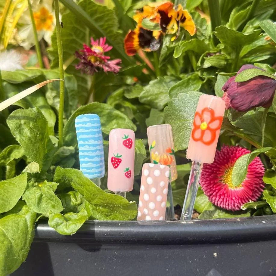 Spring nail designs in full force this week!
We love doing nails alittle differently here 🌿🌷🌺

#nails #nailart #beauty #beautyretreat #collingham #hayleyjayne #nailart