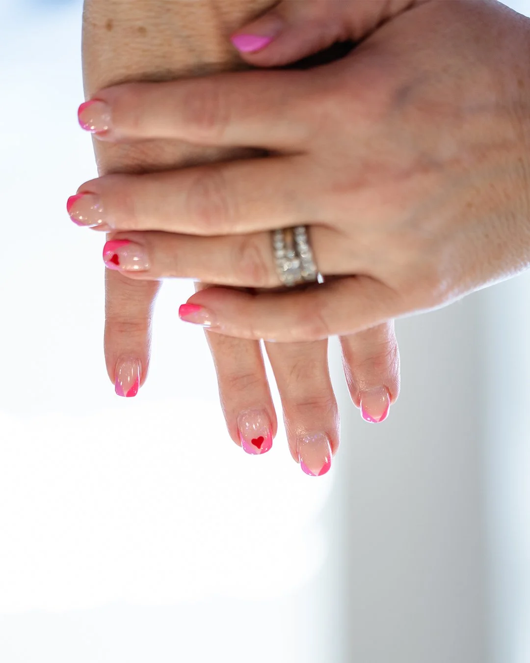 Valentines-Day-Nails_08.jpg