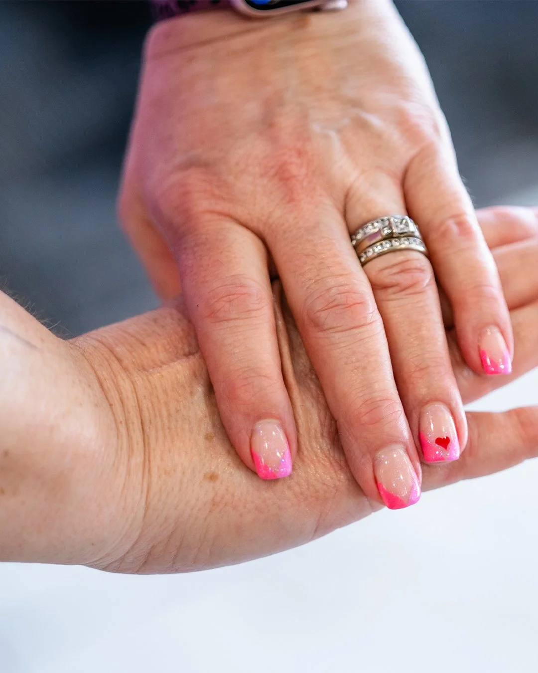 Valentines-Day-Nails_06.jpg