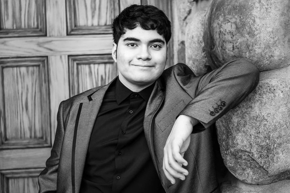 2026-08-08-Luca-Senior-Portraits-120.jpg