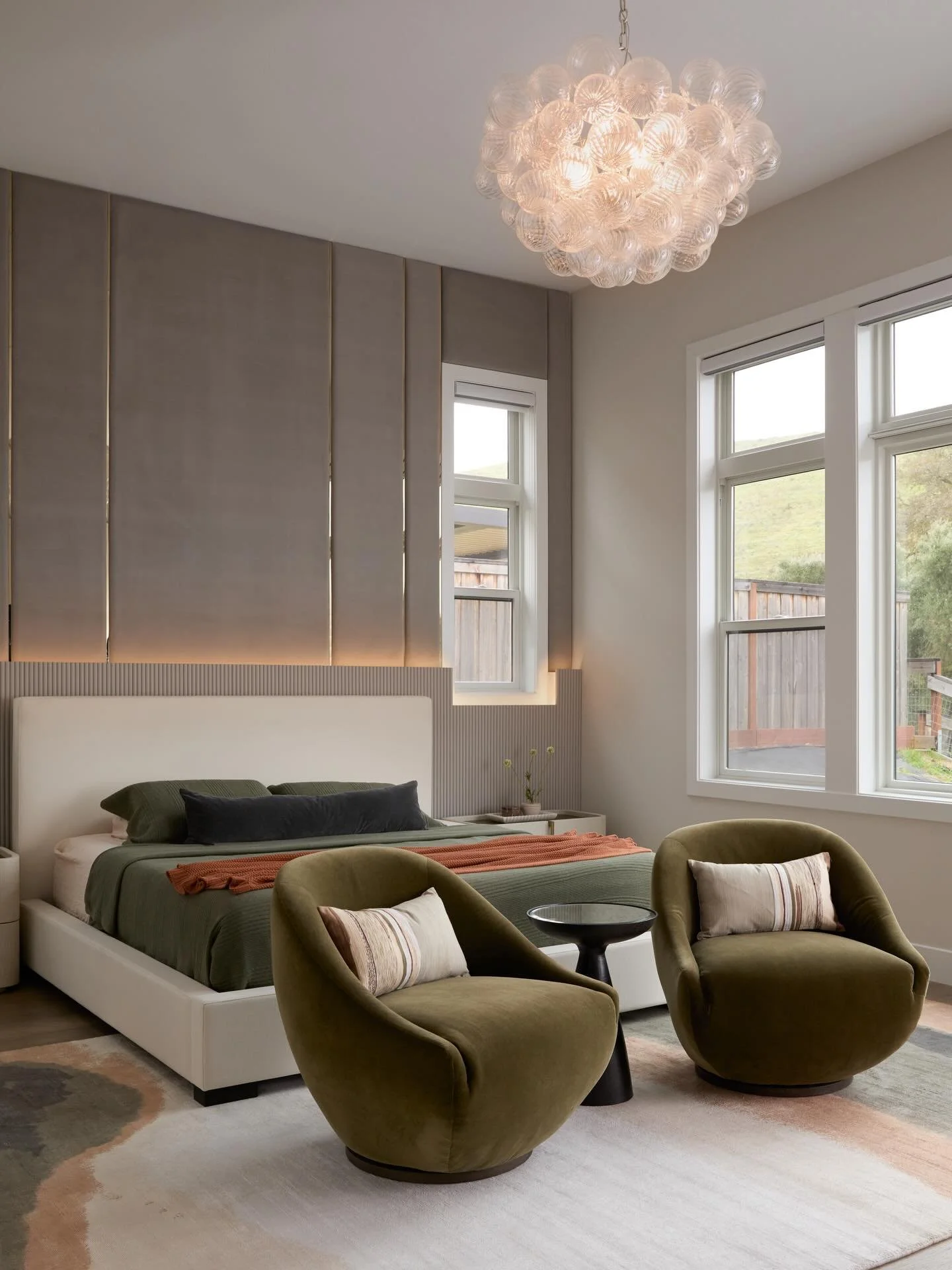 Most recent Pleasanton project is on our website. We added as much as interior detailing in every spaces. Check out the stories for more information #ninajizhardesign 📸 @margaretaustin_photo