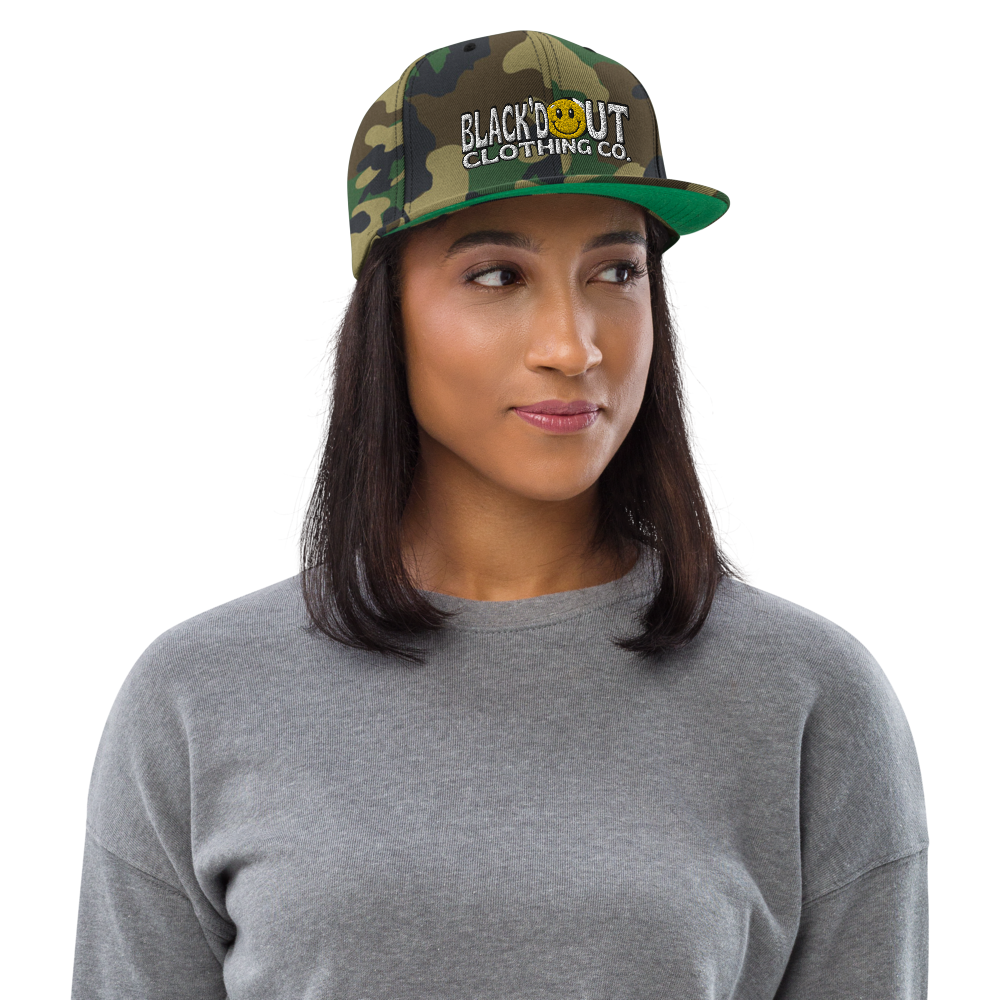 Smiley-Hat-Camo_classic-snapback-green-camo-front-616322bb84a4c.png