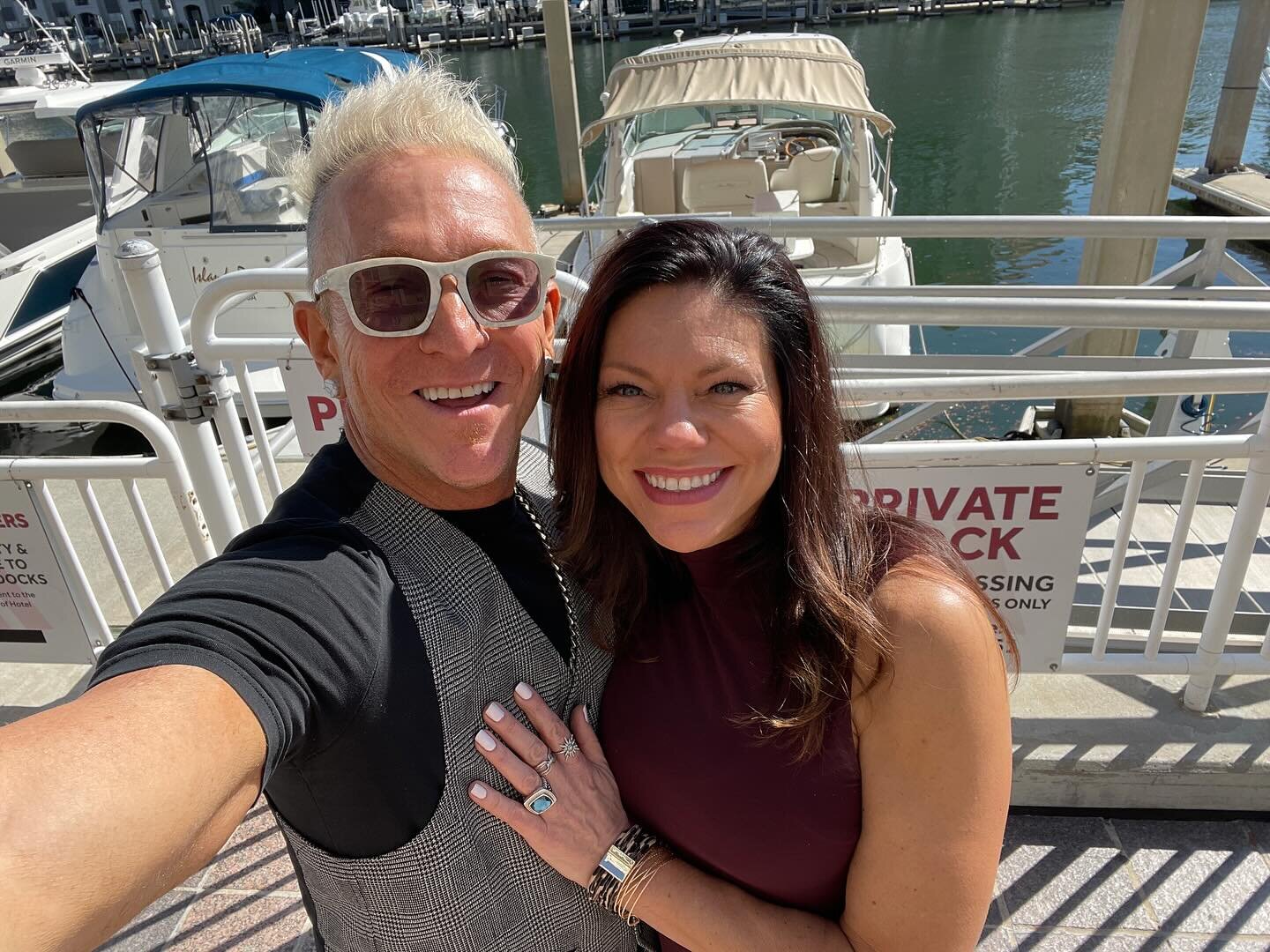 Heather and I had a couple of wonderful days in Tampa after I spoke for @heatherjcrider @Epsilon! And now it is off to Dallas for a Keynote for @blueyonder. I'm so grateful for being able to navigate my life to be exactly the way I want it. 

#keynot
