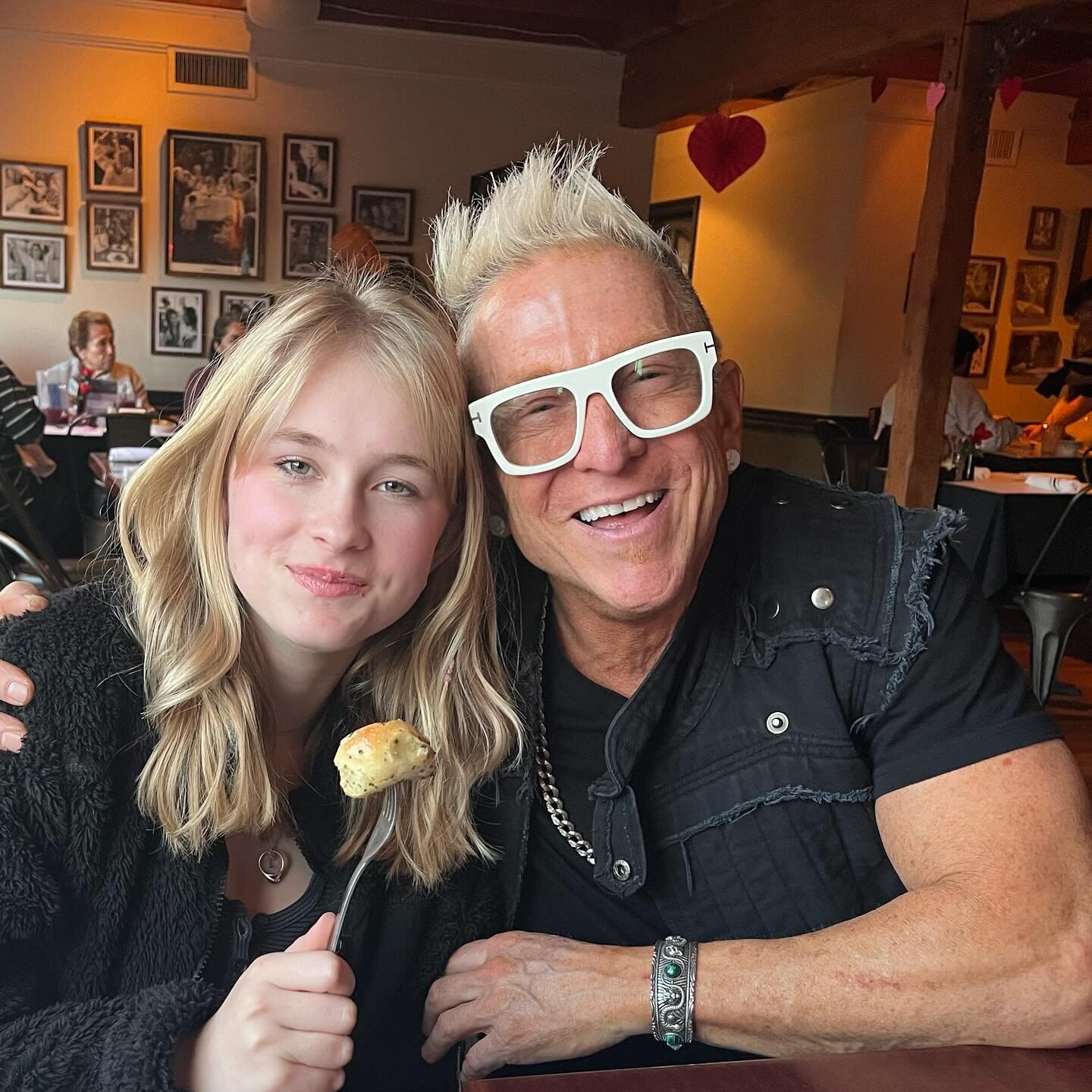 I've been traveling so much and it's been glorious but it's more glorious to spend time with my teenage kid! #lovinngpapa @markyplanet