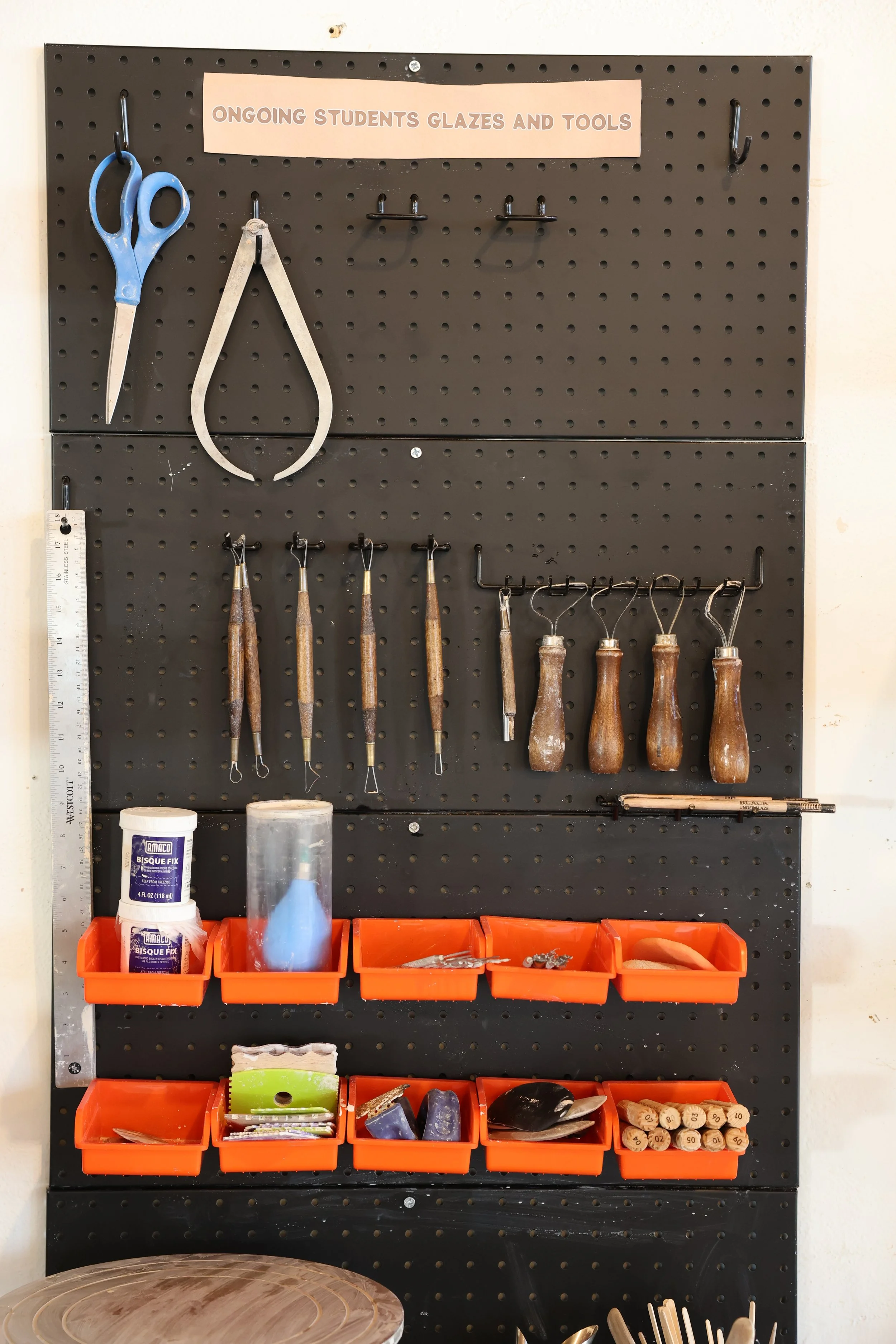 Tool Tuesday: A Beginner’s Guide to the Clay Tools You’ll Find at ARTime BARRO