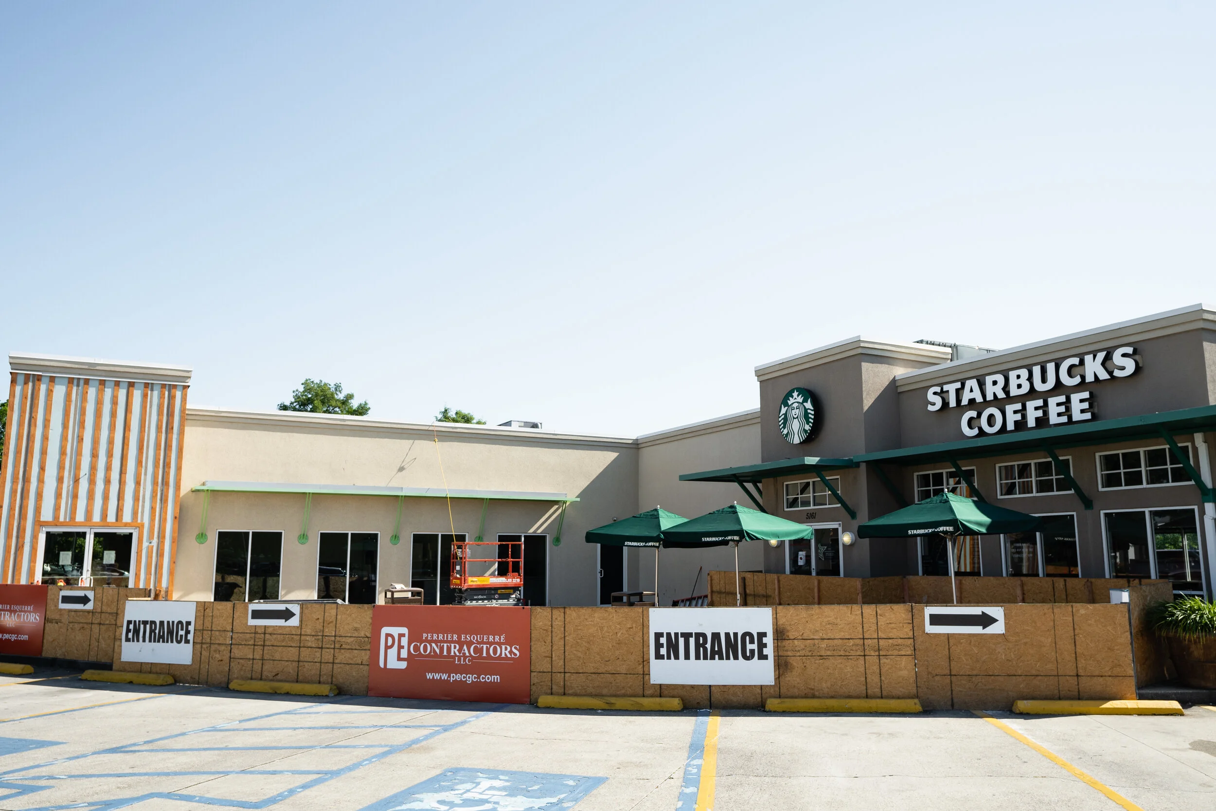 6.17.21 - Elmwood Mini Projects - Mid Construction-17.jpg