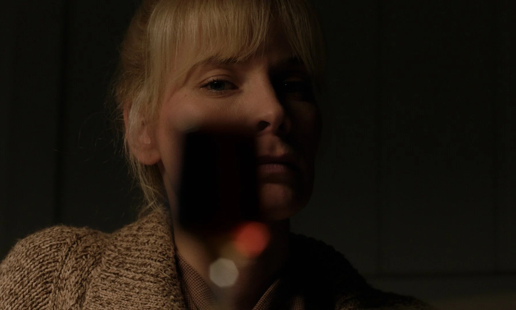 BOR_still4.jpg