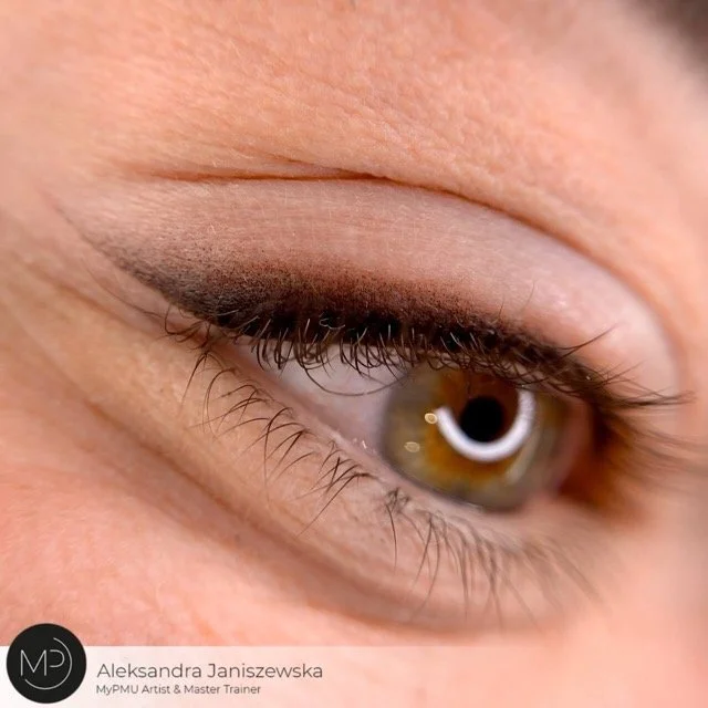 eyeliner schattierung wien Dużya Średni.jpeg