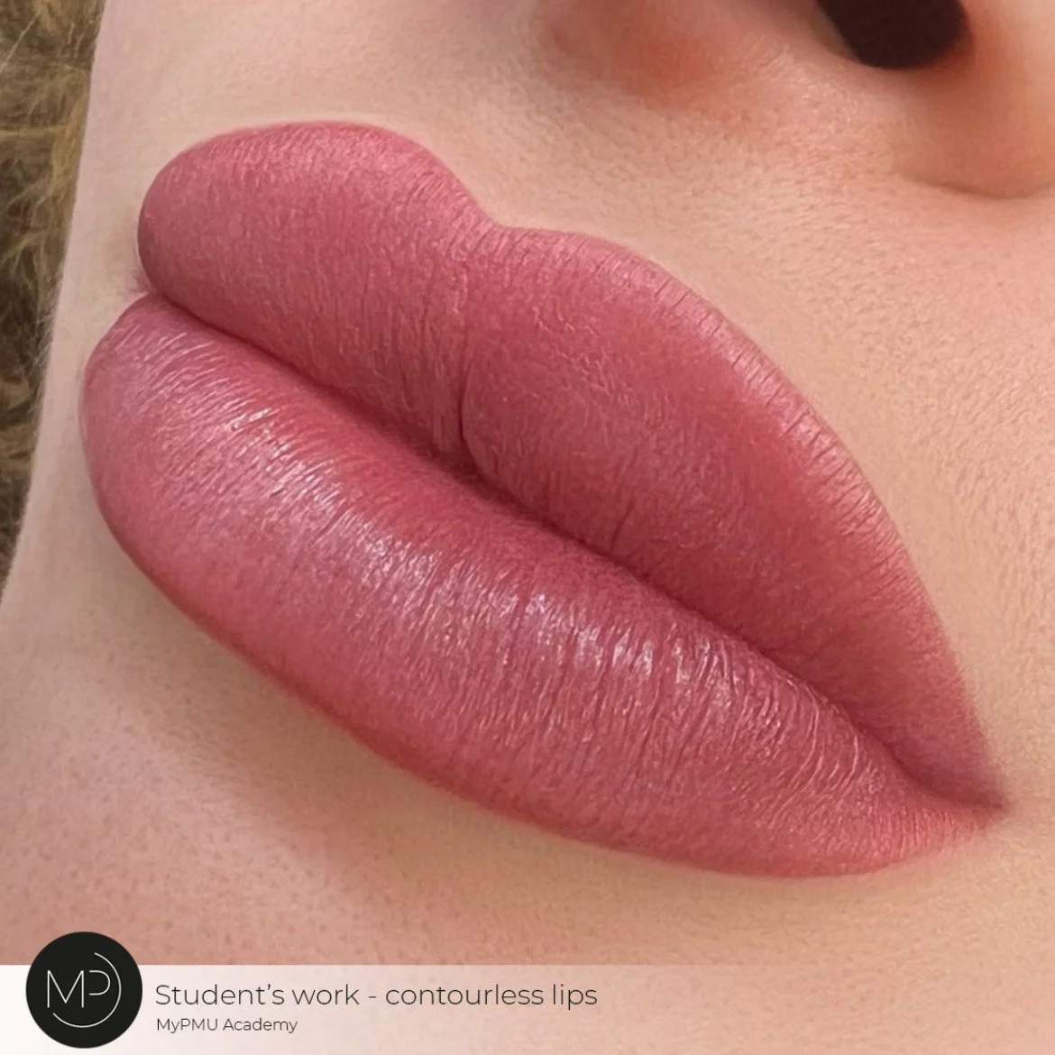 Natürlich wirkende Lippenfarbe durch Lip Blush Technik – umgesetzt im MyPMU Training