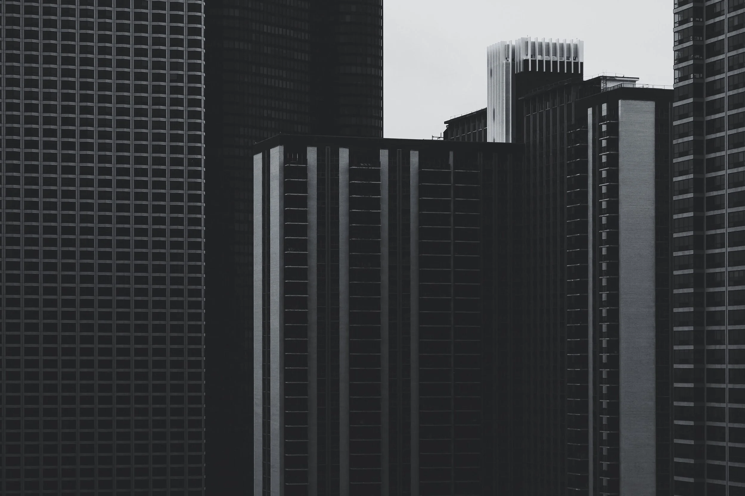 traf-sL7w1eUfHJQ-unsplash.jpg