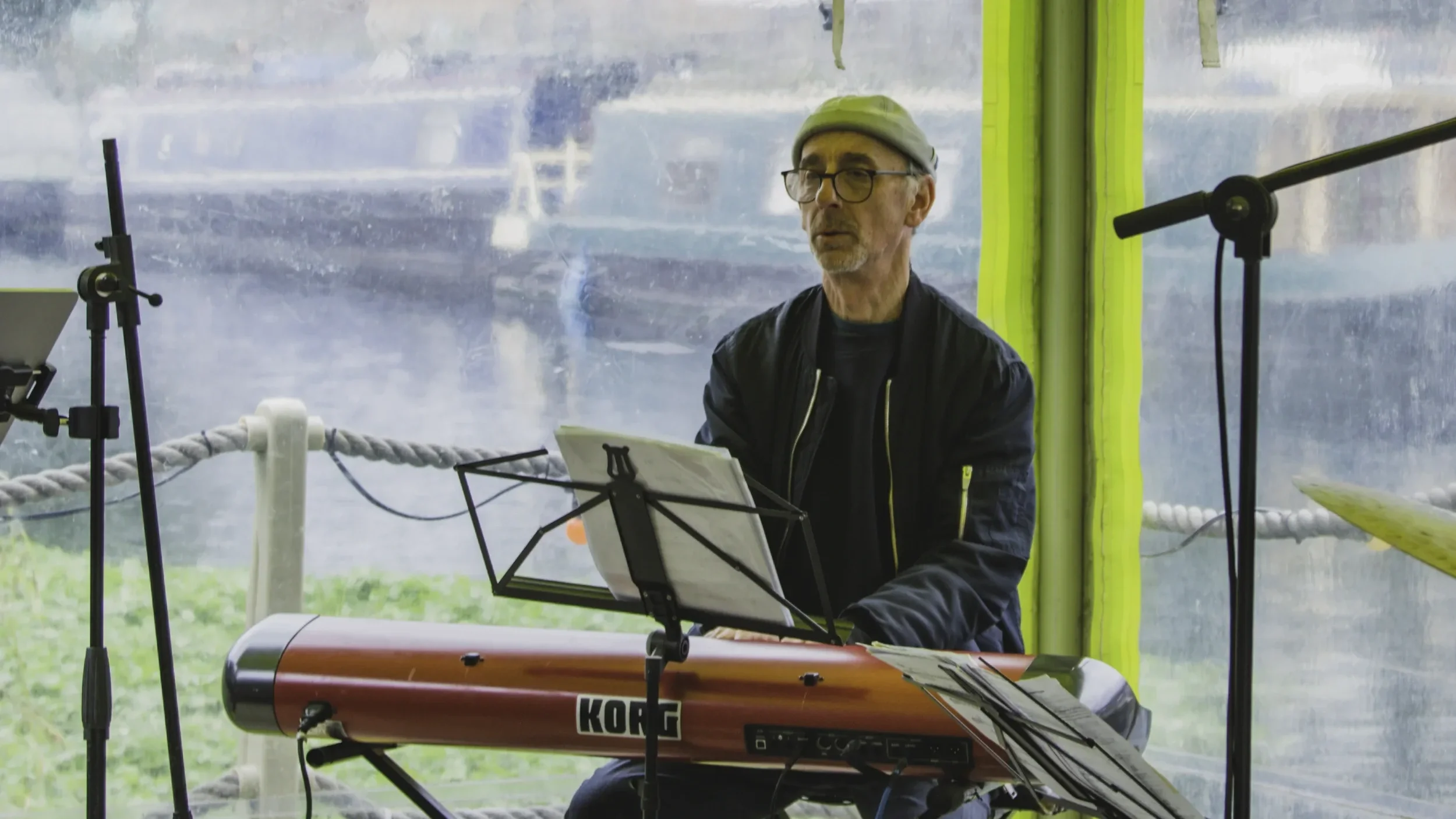 CANALSIDE SESSIONS // ROLAND PERRIN // LIVE MUSIC // FREE
