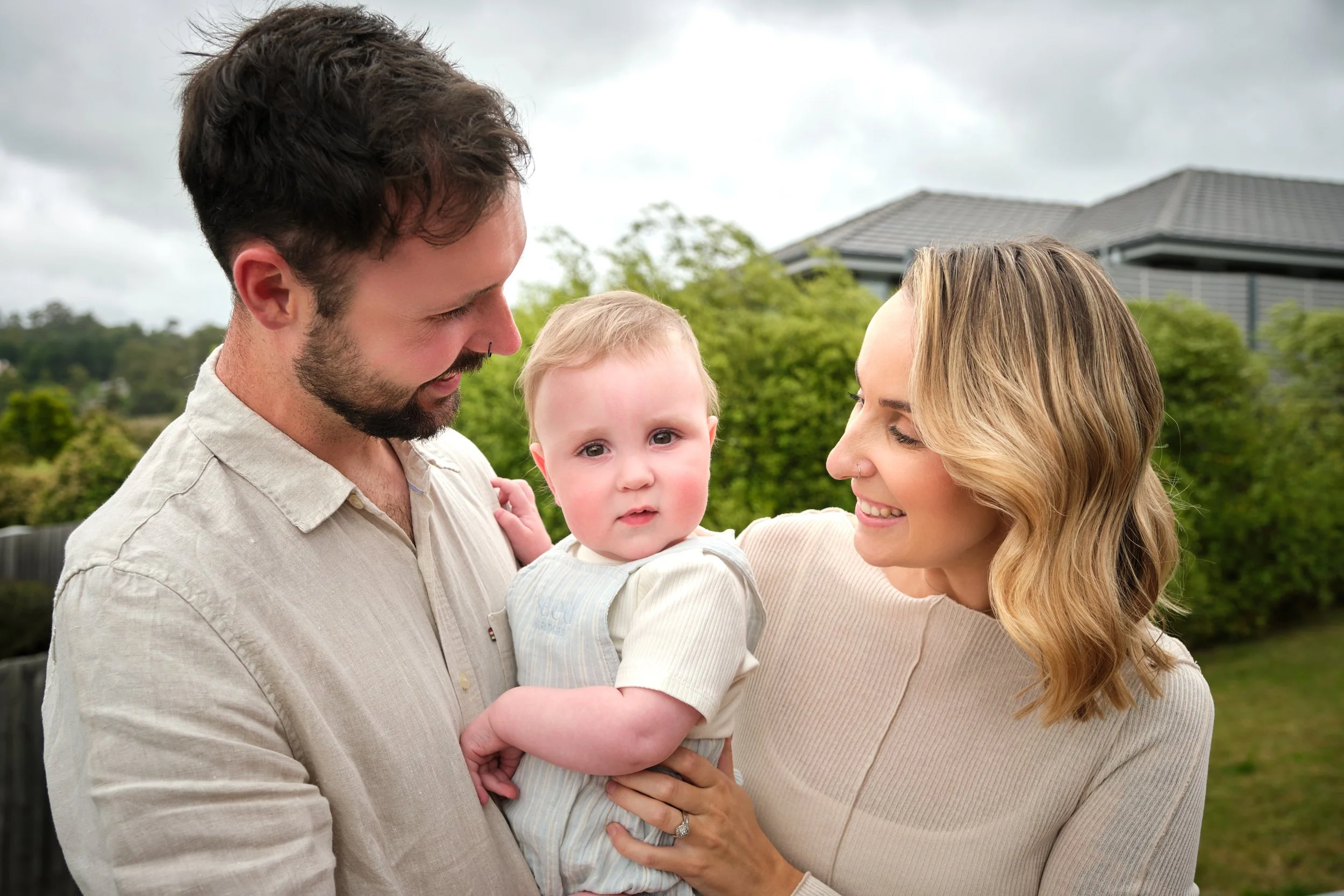 What Happens at a Family Photo Session?