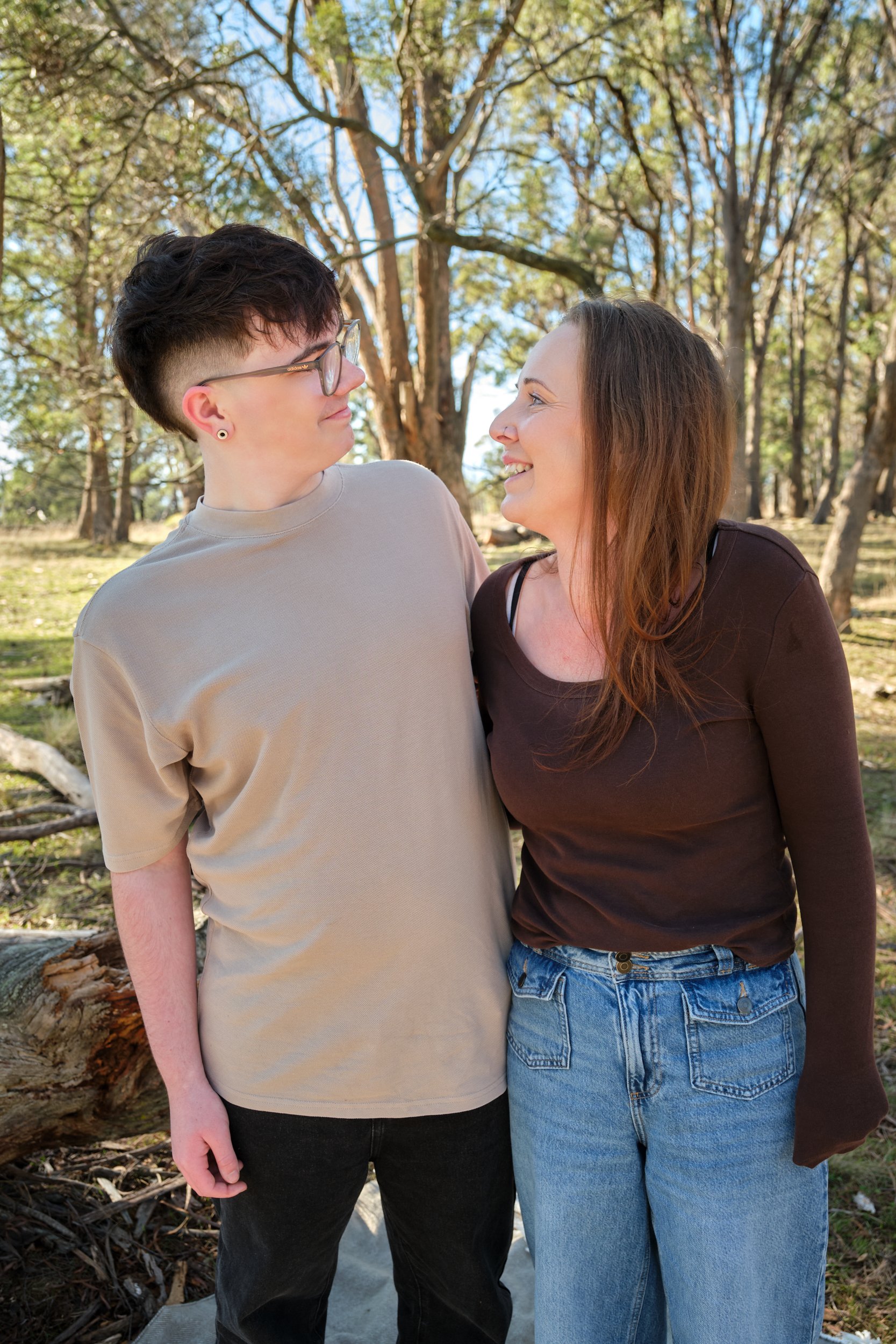 bennett-trevallyn-reserve-launceston-family-photography-mother-son-smiling-outdoors.jpeg