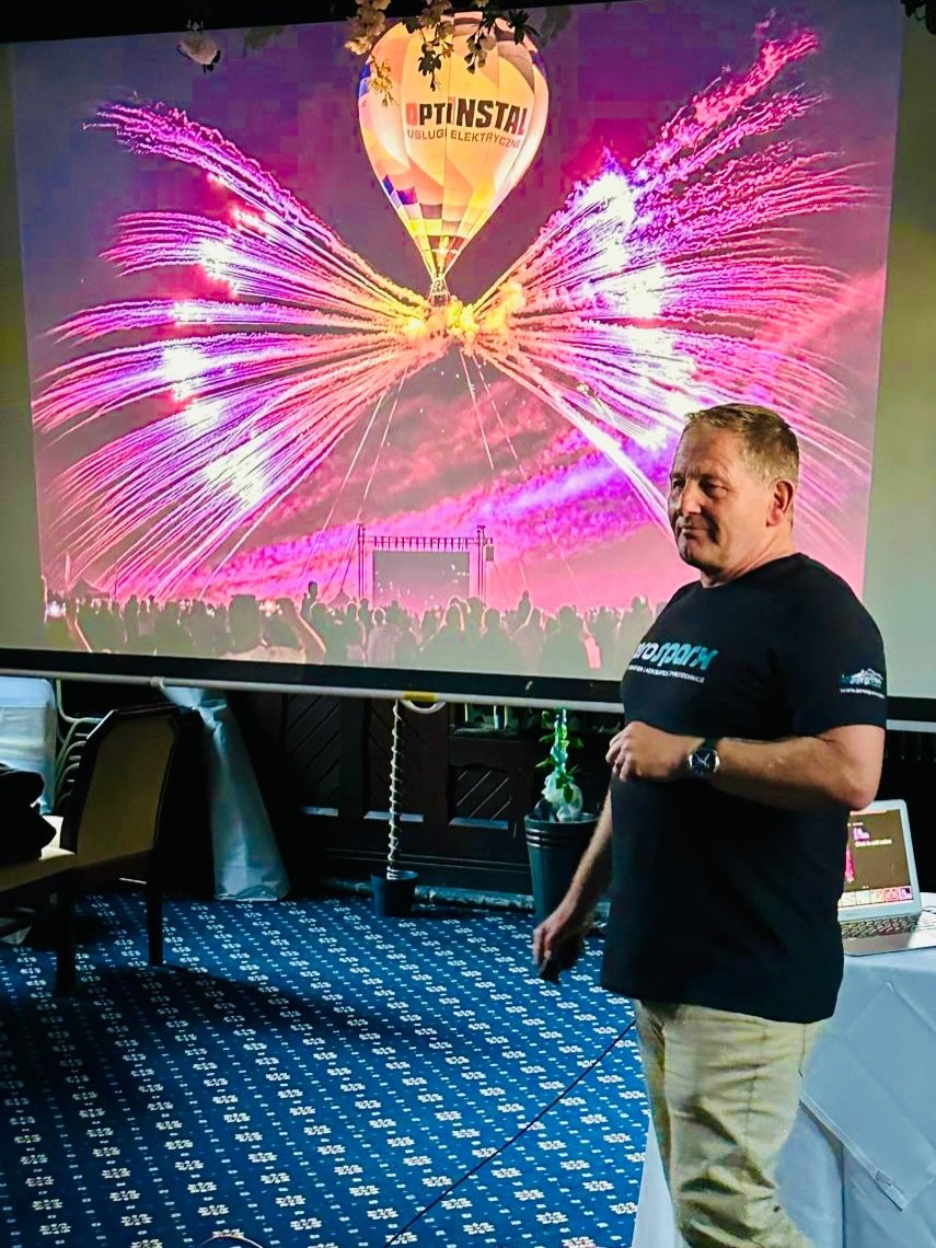 A huge thank you to the #EastMidlands Balloon Group for inviting me to speak. It was an absolute pleasure to spend time with such a talented, passionate, and welcoming community.

I&rsquo;m genuinely grateful for the opportunity to share what I love 