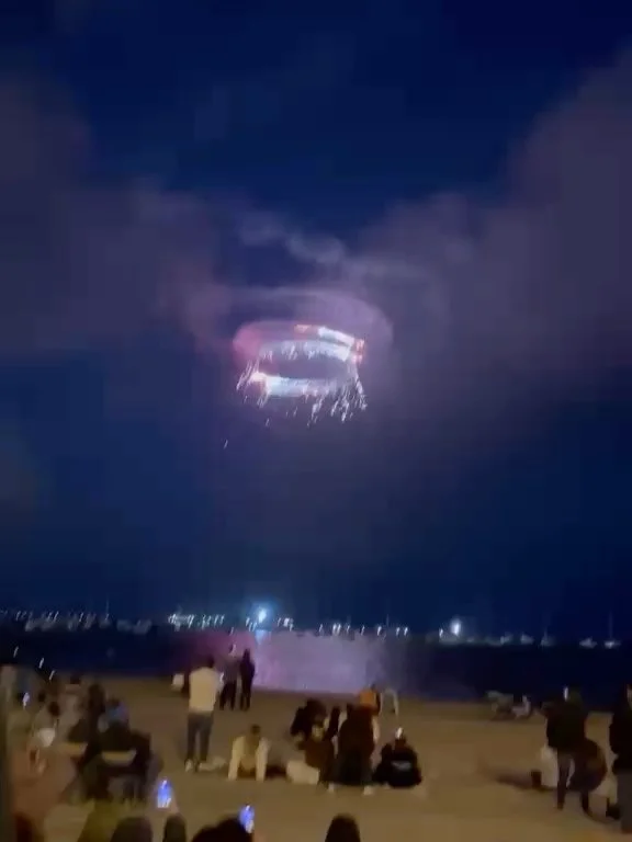 What an unforgettable experience at the @sanjavier_airshow in Spain 🇪🇸

270,000 people looked incredible, and seeing the response to our night show across social media, made it even more special.

Beyond the display, it was the people and the warm 