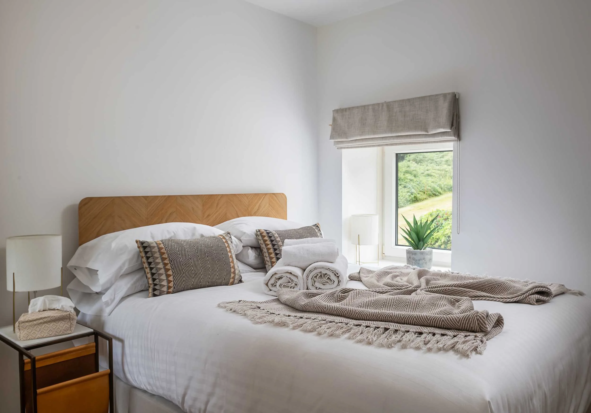 bayholm-double bedroom with window.jpg