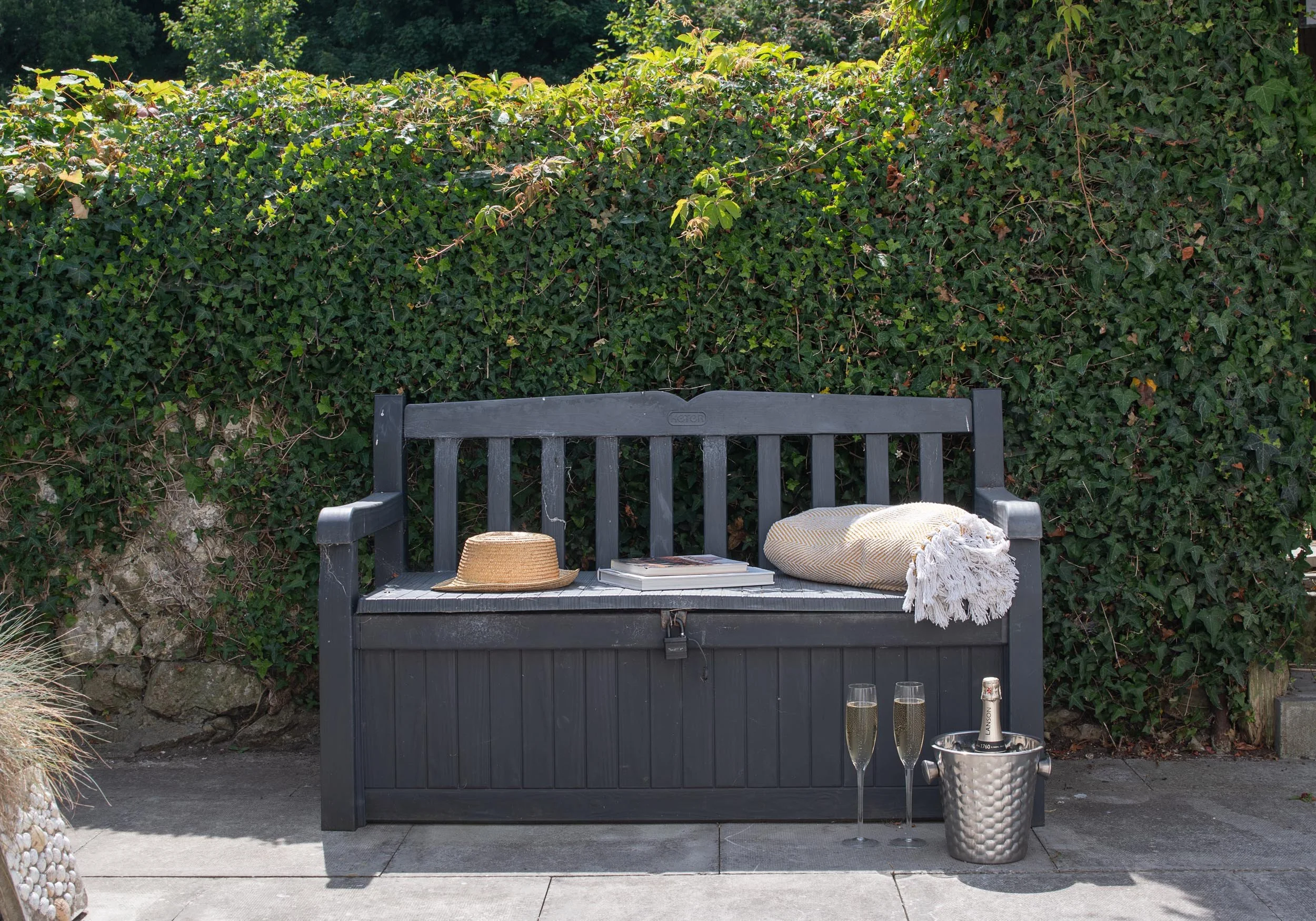 bayholm-oxwich-garden seating.jpg