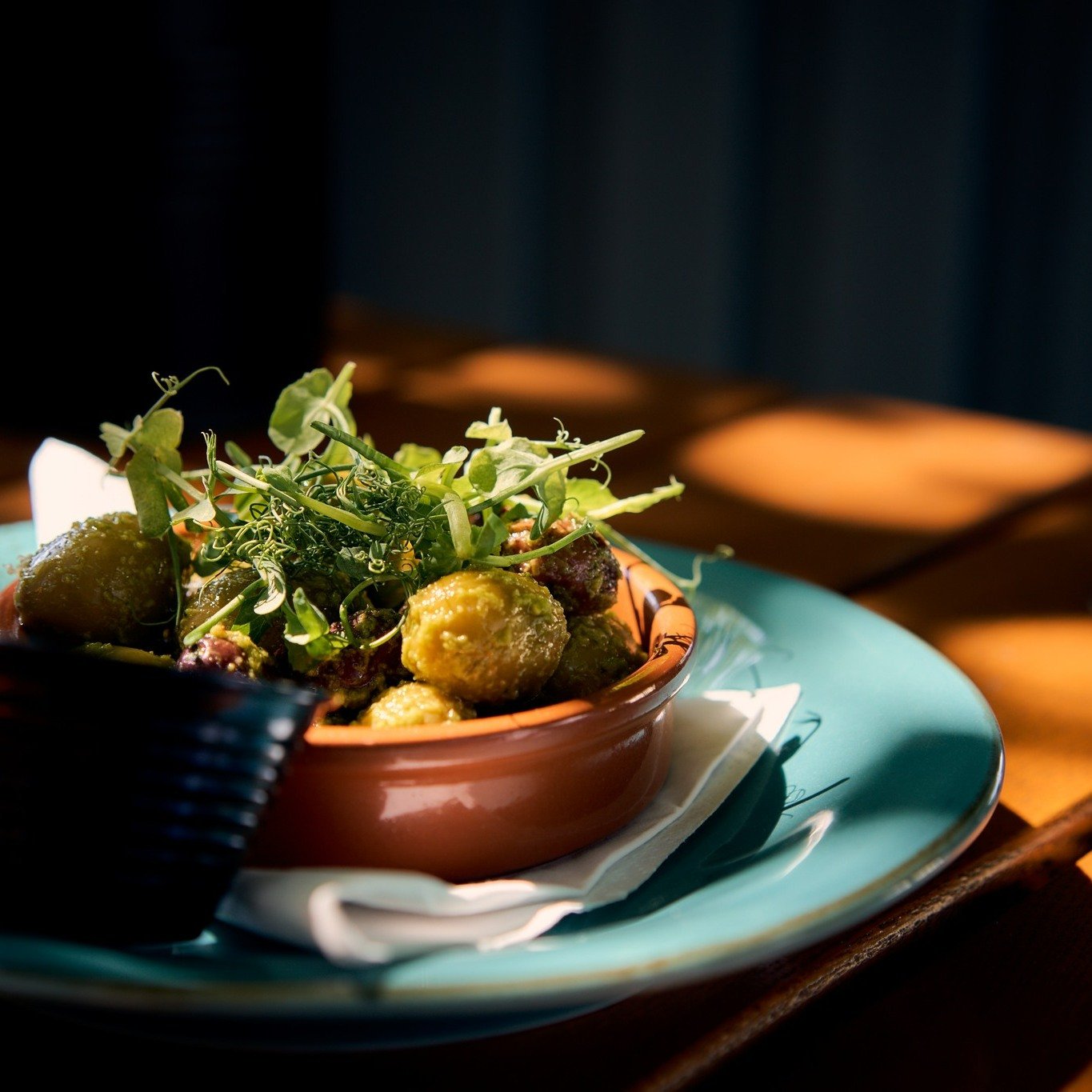 A bowl of premium olives, your favorite drink, and great company&mdash;that's the recipe for a perfect start to the evening. 🍷🥂

Whether you're stopping by for after-work drinks, catching up with friends, or simply enjoying the moment, our selectio