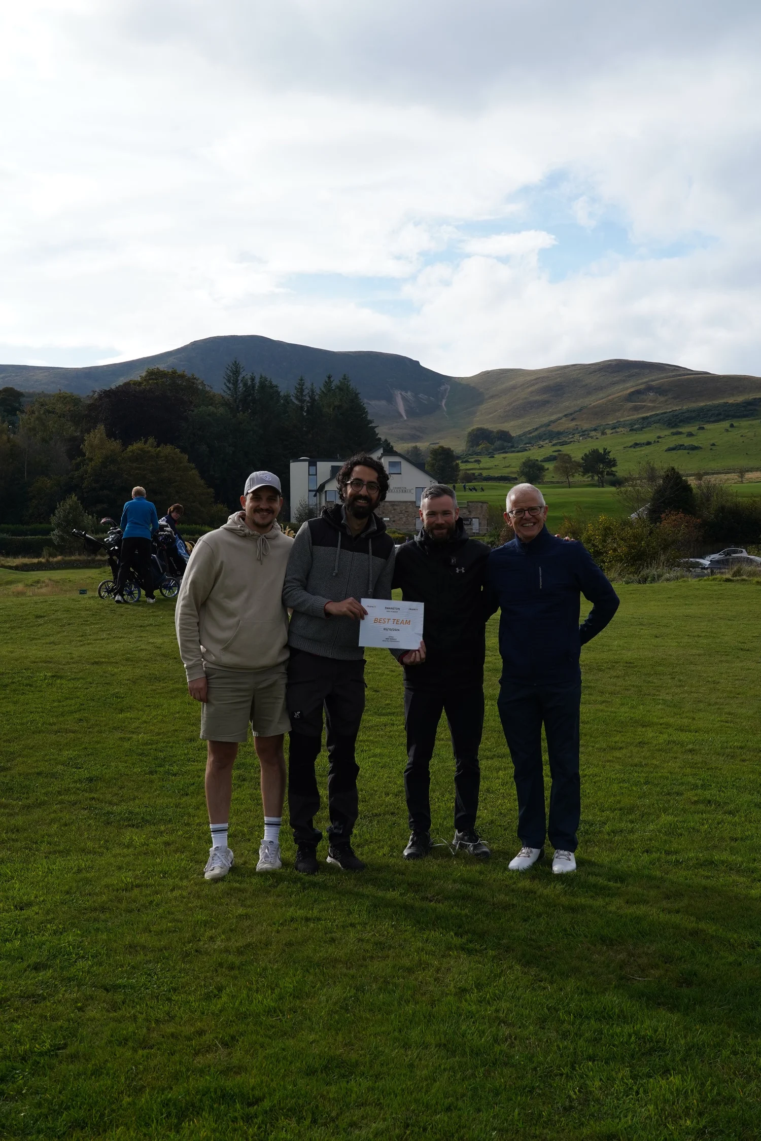 Adult golf programmes in Edinburgh: golfers at a group session at Swanston