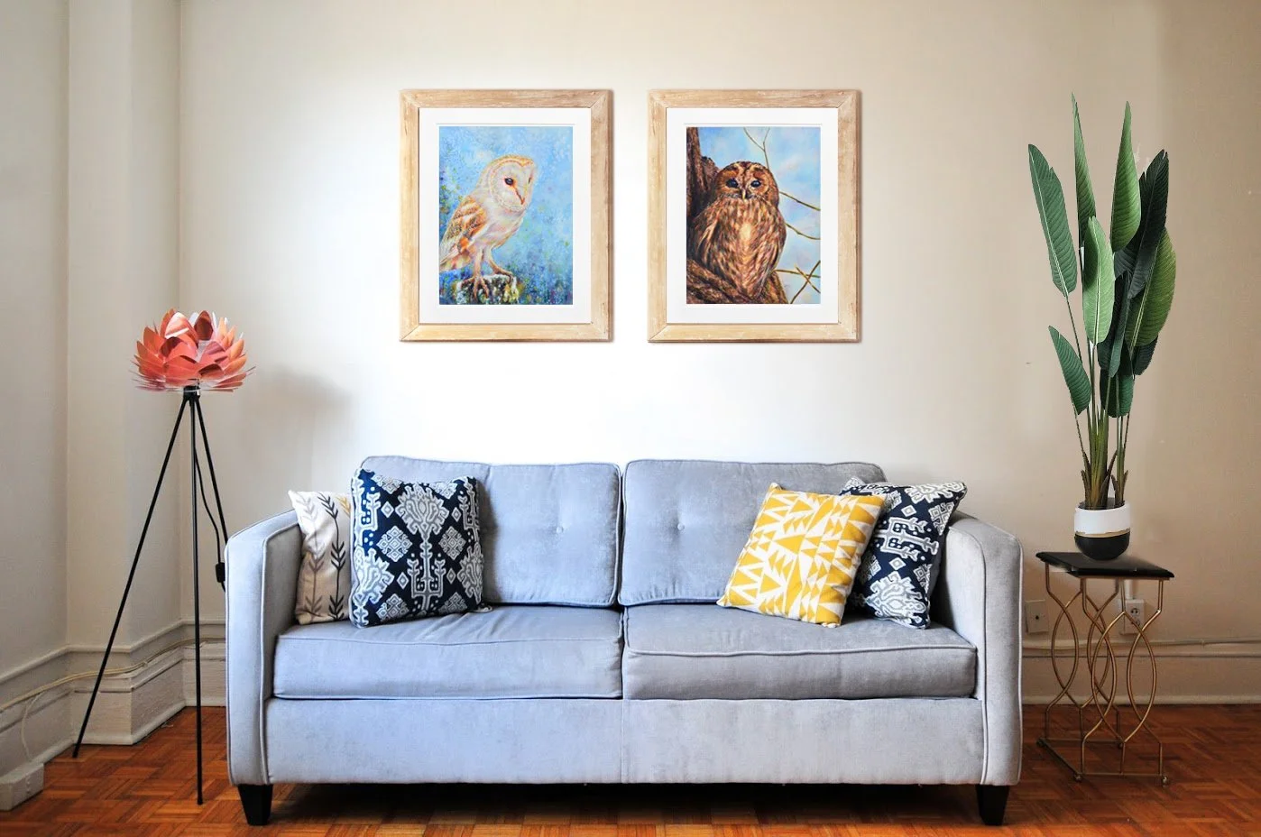 Blackwater Beauty and BAILEY in Naomi Herbert Room withPlant copy.jpg