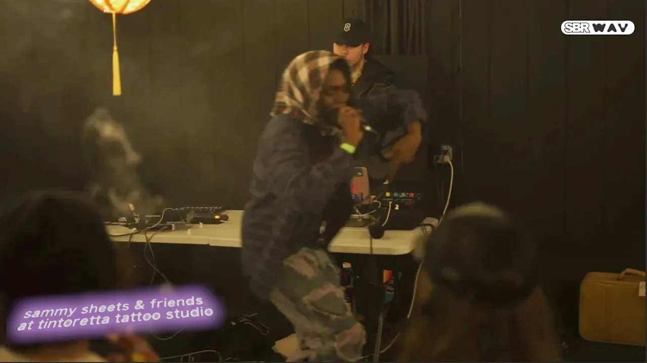 Ronnie Ze'bo Performs HOT TOPIC Live @ Tintoretta