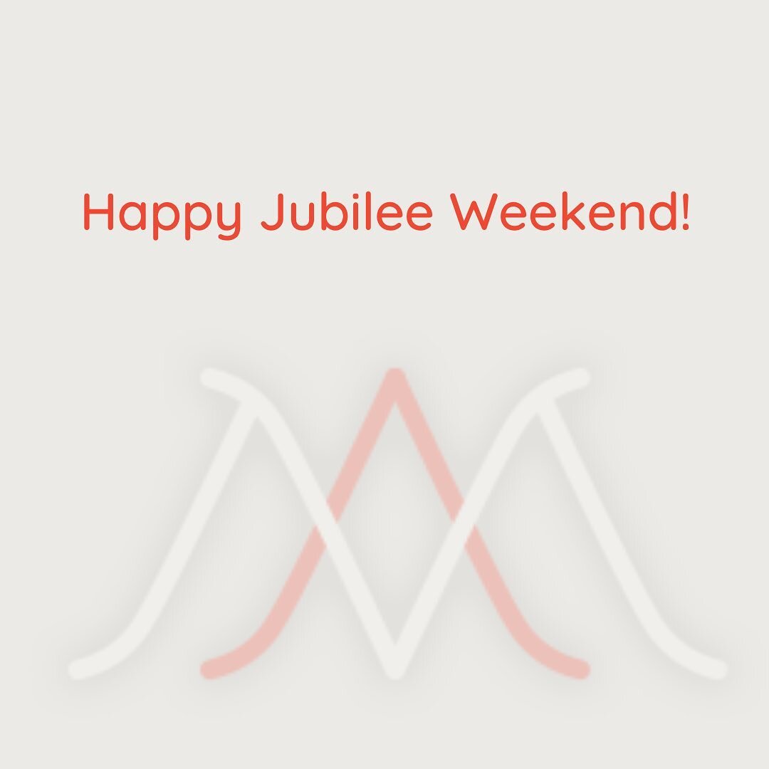 Hope everyone is having a safe and happy weekend! ❤️🇬🇧 #jubileeweekend