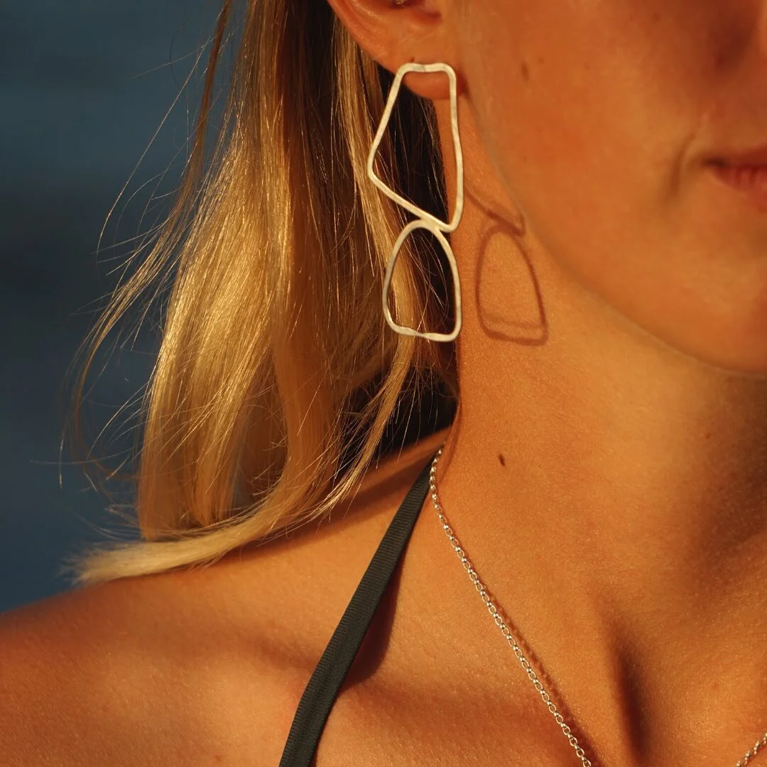 ⁠Waiting for warmer days &amp; bronzed skin 💛

.⁠
.⁠
.⁠
#silver #silverjewelry #handmade #smallbatch #sustainable #recycledsilver #handmadejewellery #silverjewellery #jeweller #jewellerymaker #supportsmallbusiness #supportlocal #handmadejewelleryuk 