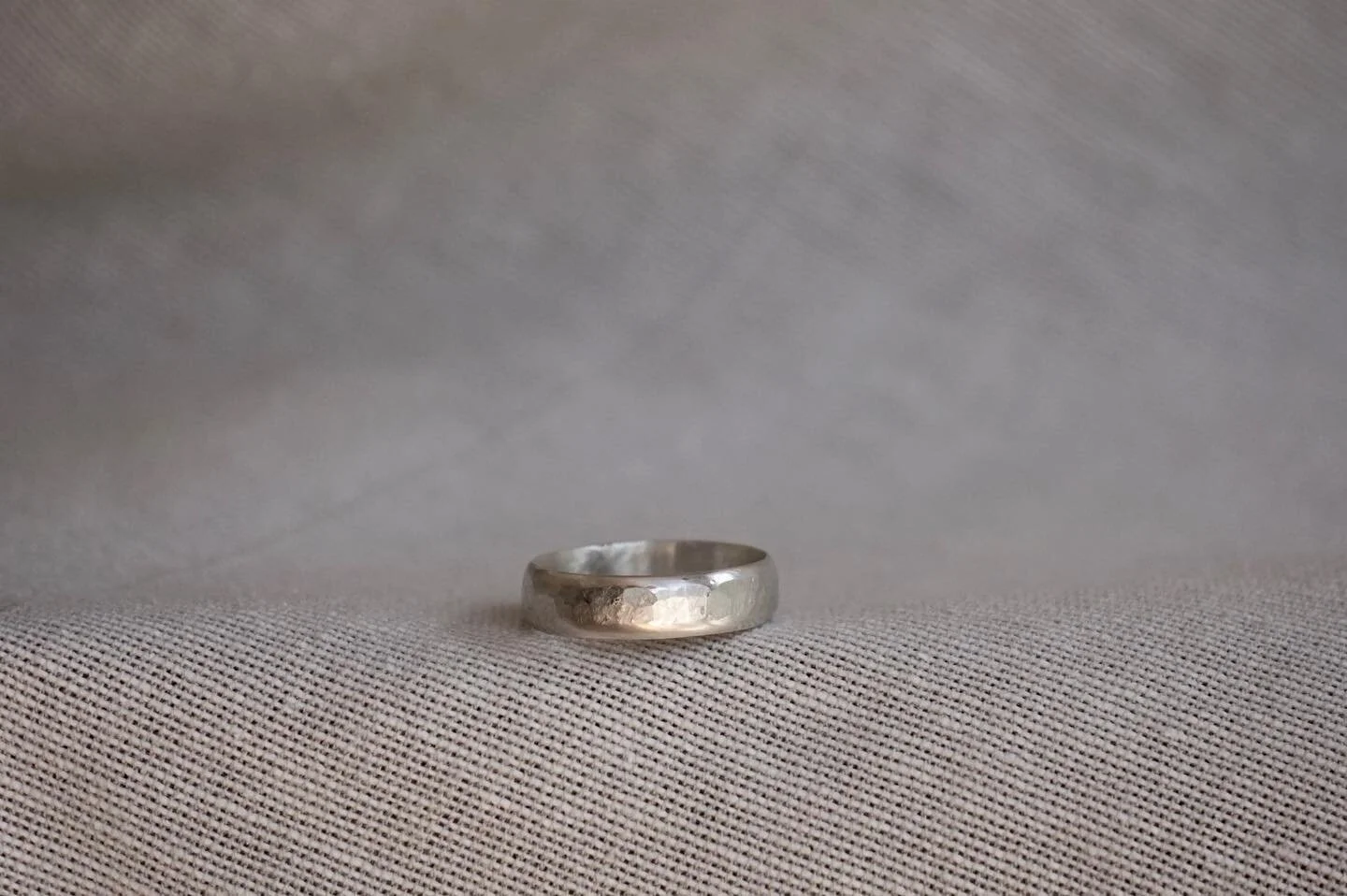 Simple unisex ring with a light texture ✨⁠
.⁠
.⁠
.⁠
⁠
#silver #silverjewelry #handmade #smallbatch #sustainable #recycledsilver #handmadejewellery #silverjewellery #jeweller #jewellerymaker #supportsmallbusiness #supportlocal #handmadejewelleryuk #sh