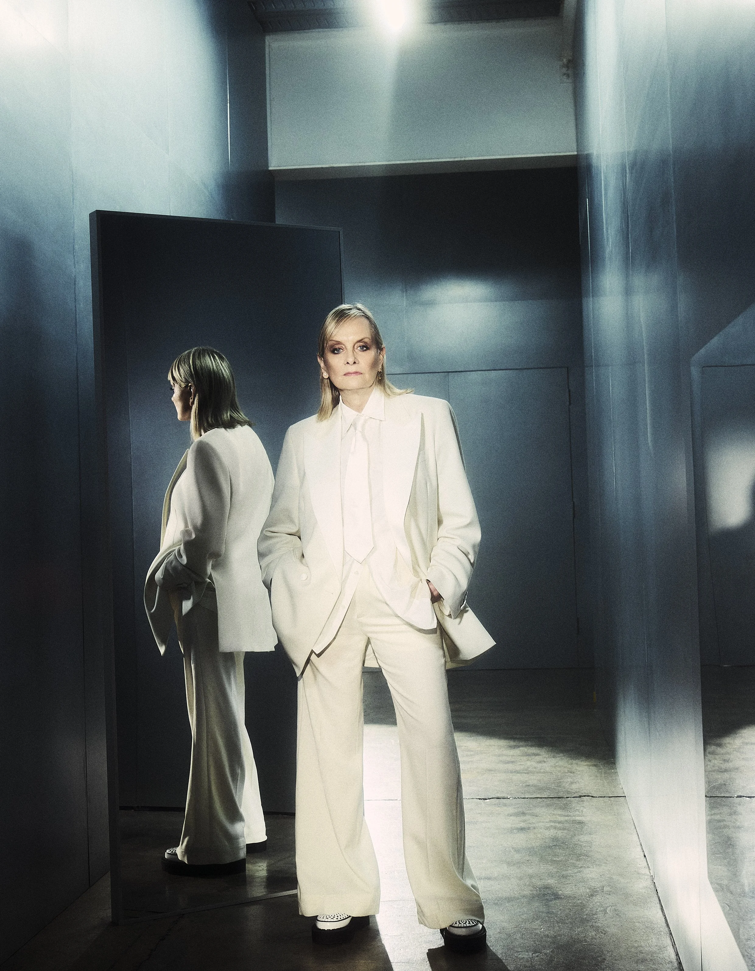 Dame Twiggy Lawson by Rachell Smith 