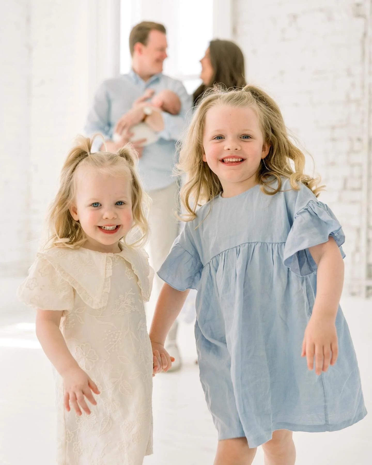 I never get tired of this work&mdash;every session is special in its own way, and it&rsquo;s such a joy to see returning clients like this beautiful family and watch their little ones grow!
.
.
.
#cincinnatiphotographer #cincinnatinewbornphotographer