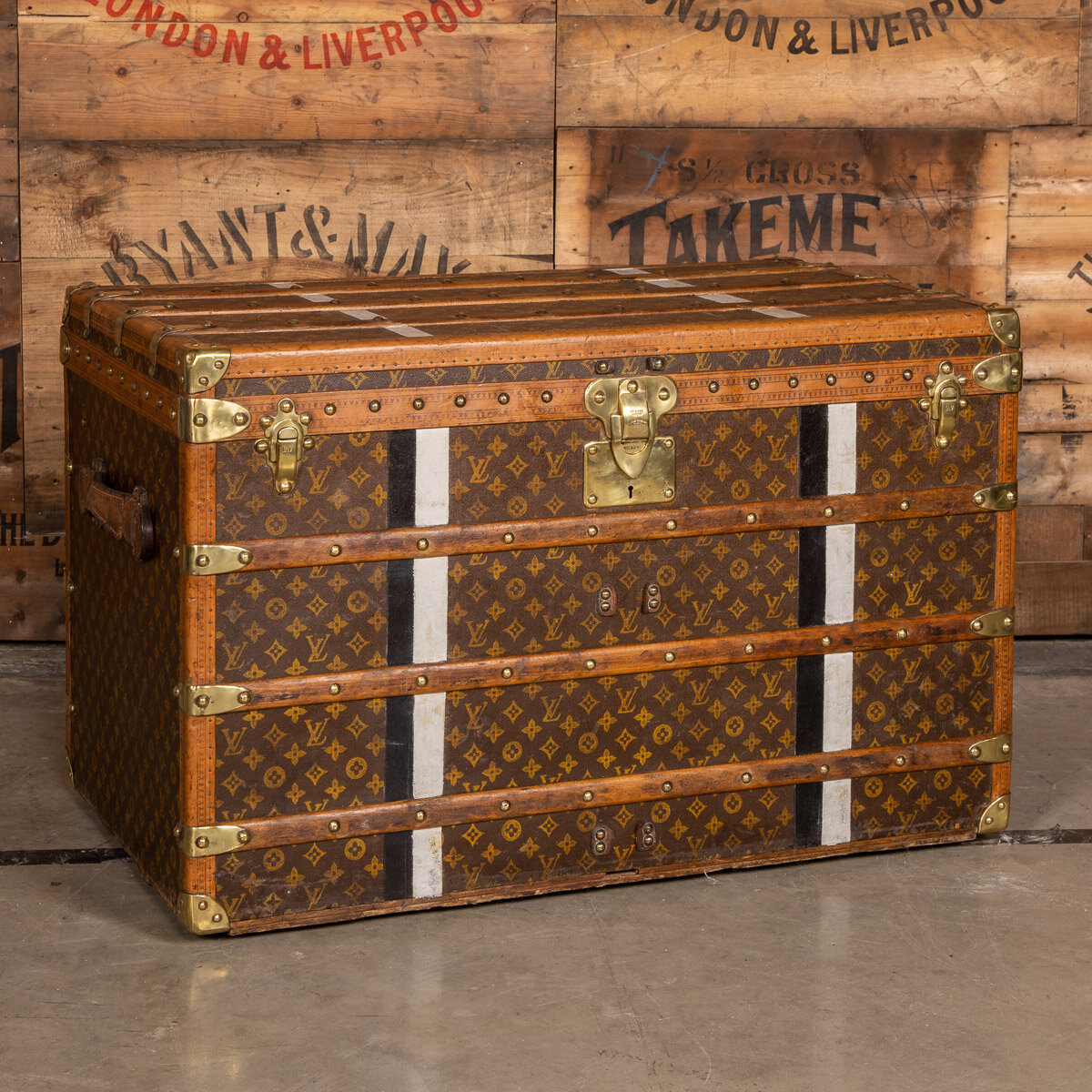 20thC Louis Vuitton Cabin Trunk In Monogrammed Canvas, Paris c.1910