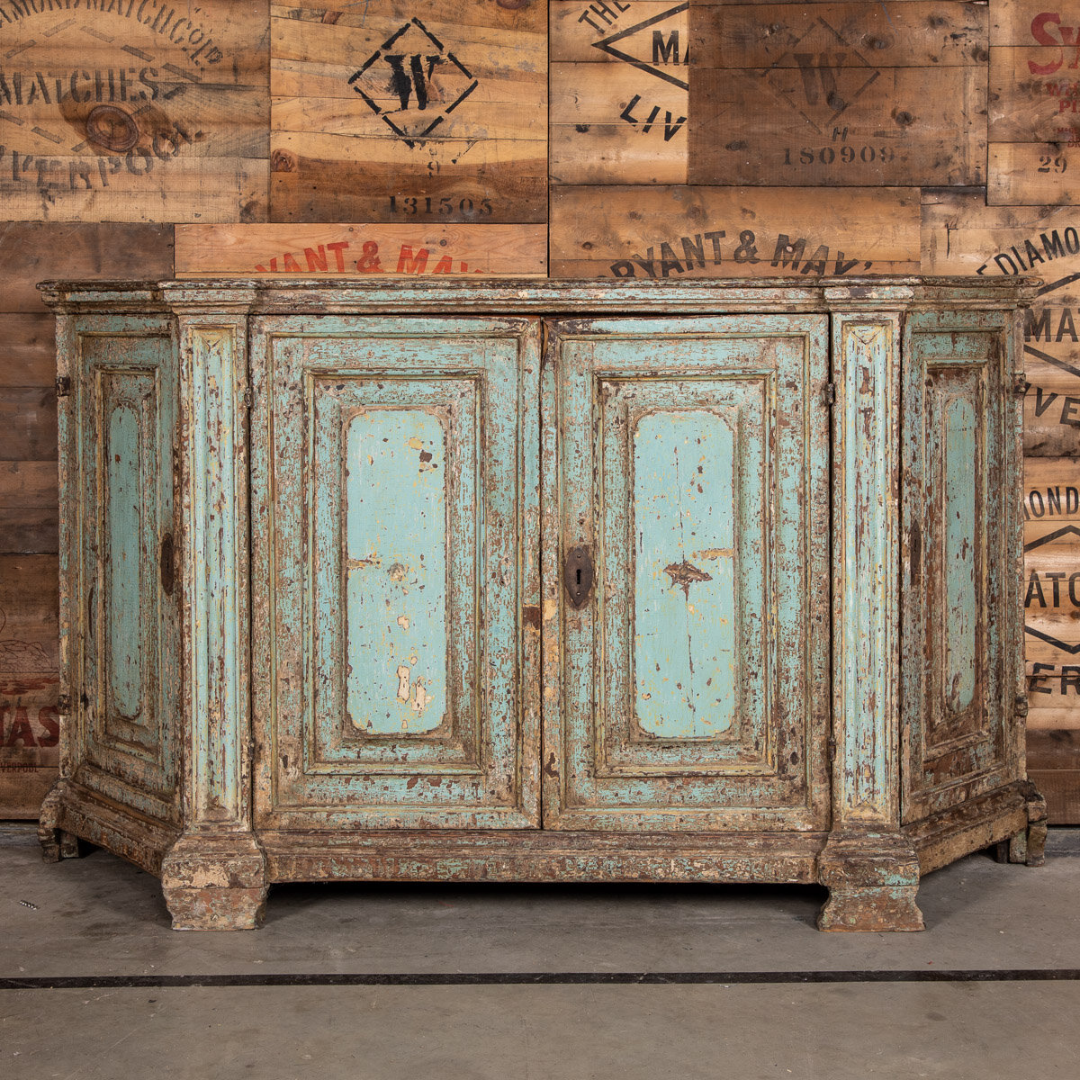 19thC Italian Pine Credenza c.1800