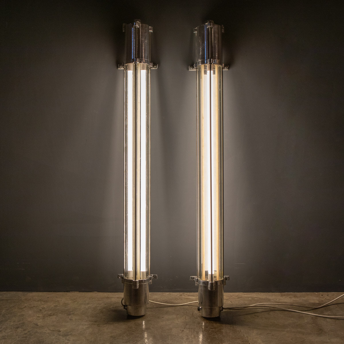 Mid-20th Century Polished Aluminium &amp; Steel Industrial Strip Lights