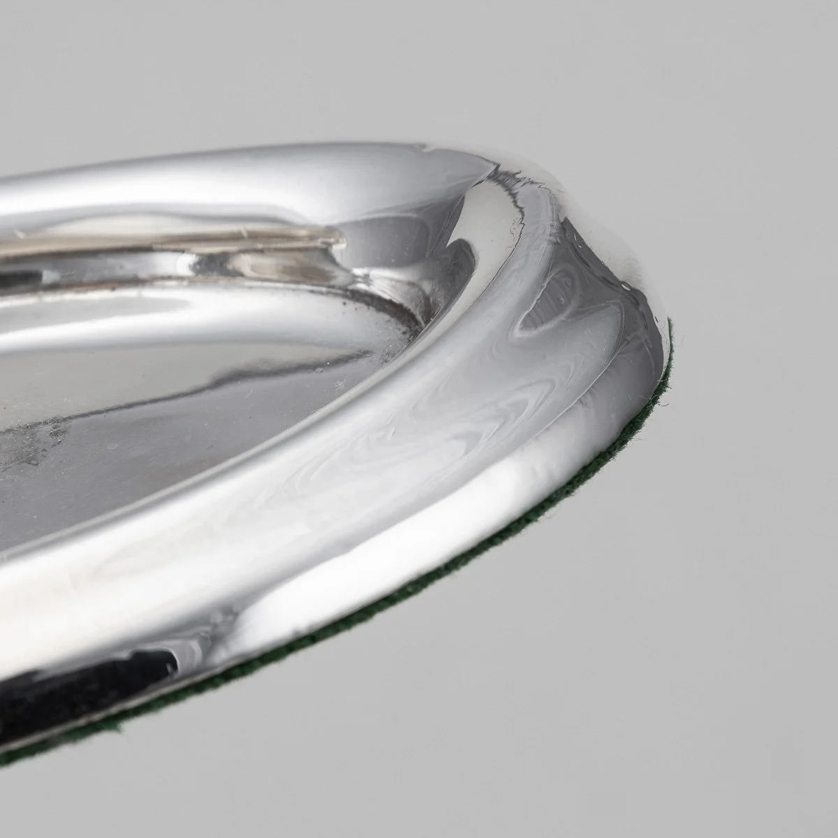 PUSHKINS.COM - D11360 - 20thC SILVER PLATE MATCHBOX HOLDER & ASHTRAY FROM RMS WINDSOR CASTLE c.1959 - 11.jpg