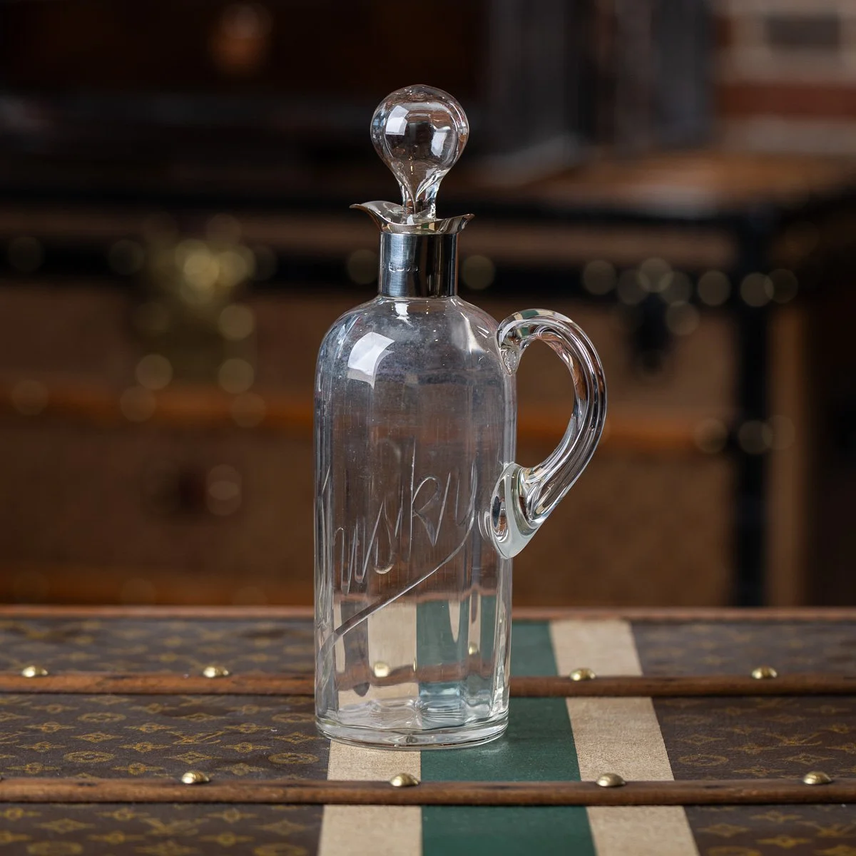 ANTIQUE 20thC ENGLISH SOLID SILVER & CUT GLASS WHISKY DECANTER, CHESTER c.1902