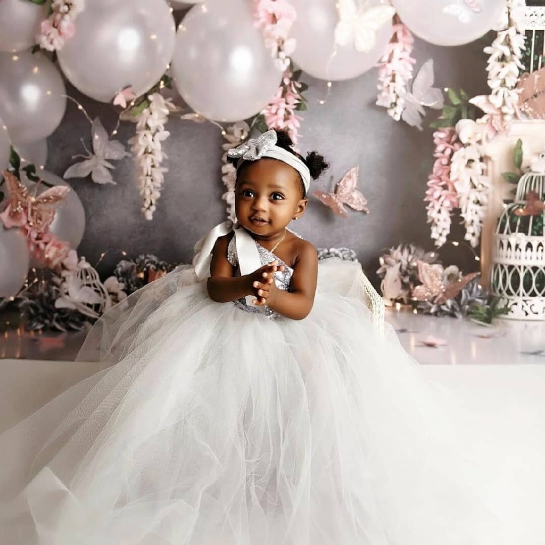 Happy Birthday to our Gorgeous Princess Michaela! 
.
.
Thanks to @esquire_tamilore for choosing us again. 😘😘😘
