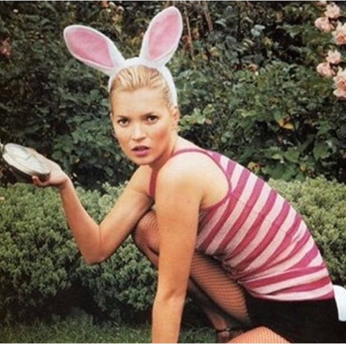 If Carlsberg did Easter Bunnies&hellip;
happy Easter from #simondrabblecars 
#easter #easterbunny #katemoss