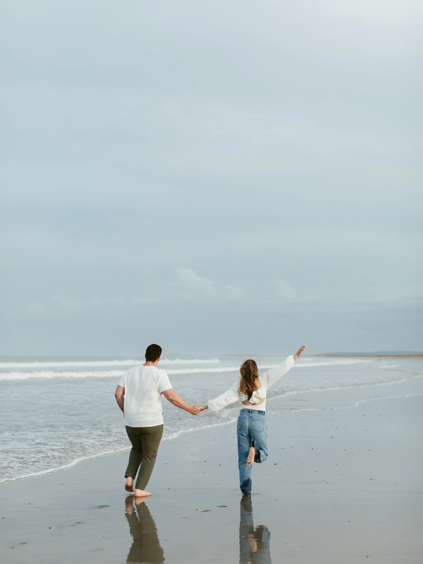 Your photos aren&rsquo;t just for you right now 🤍

They&rsquo;re to show your kids one day and have them say &ldquo;wow that was mom and dad???&rdquo; &ldquo;that was you before I was born?&rdquo;

They&rsquo;re for your kids&rsquo; kids to say &ldq