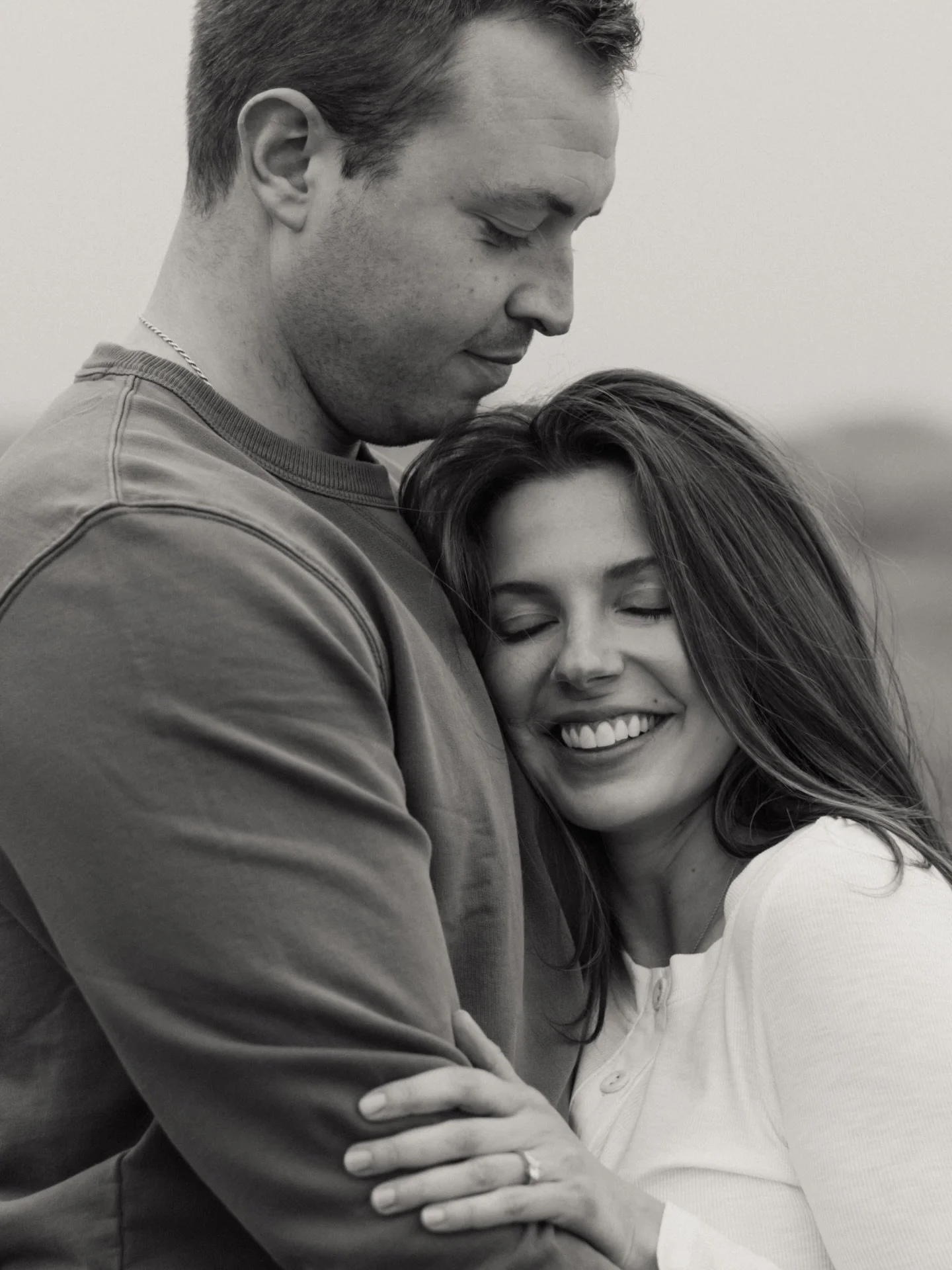 Scituate delivered the perfect foggy backdrop for Gretchen and Mike&rsquo;s engagement session 🌾