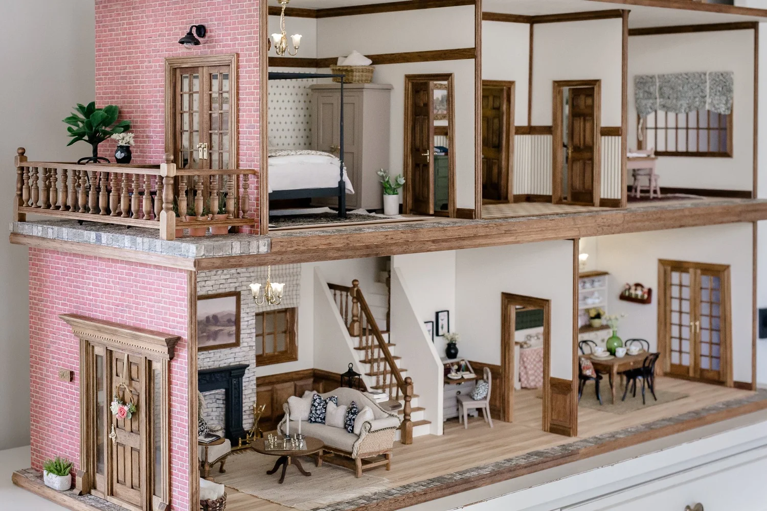 Mini Mundus House Tour — Velvet Rabbit Miniatures