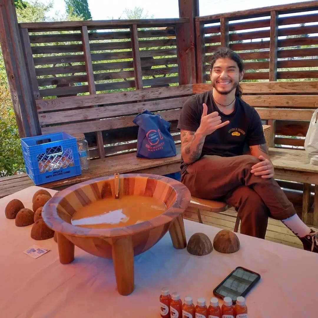 Open House at BFF now until 3pm! Join us in the shade at the upper gathering plaza, featuring Diaspora Cafe Kava - Raffle for Woodland Park Zoom tickets, Zoo Doo, and $50 gift certificate for GLC Vegan Bar &amp; Grill!