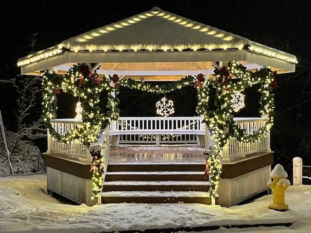 Wreath and garland installation